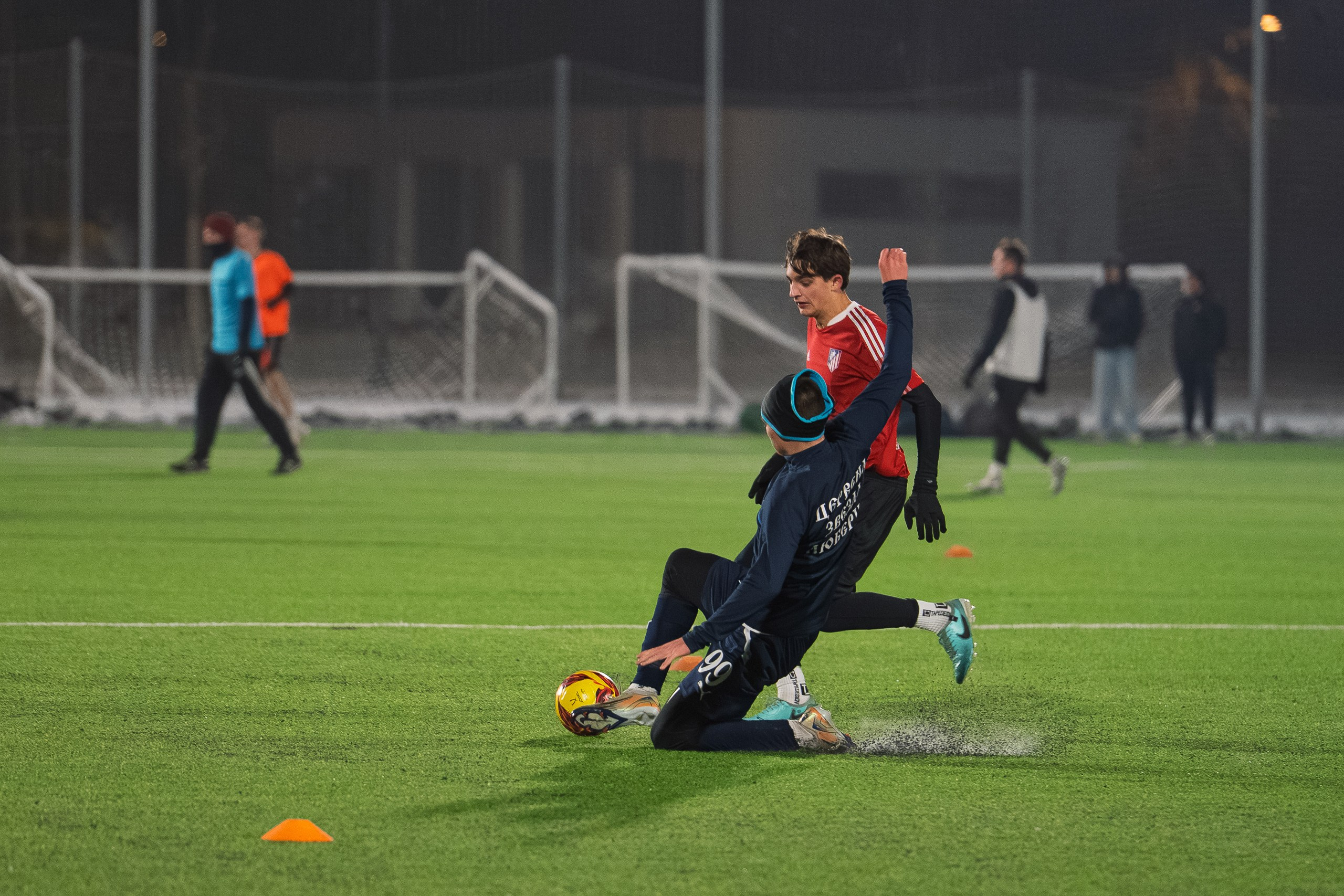 Атлетико — Цервена Звезда — Чемпионат ЛФЛ ЮВАО. Спортивная фотосъемка в Москве и Московской области — Спорт в Москве