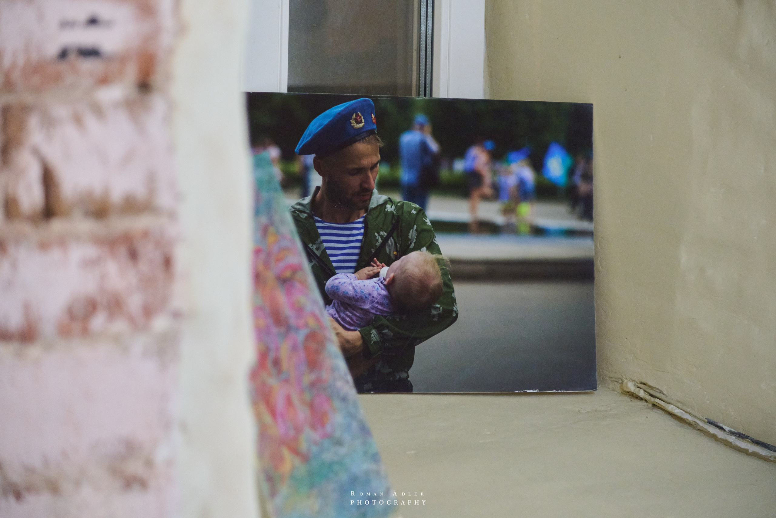 Художественный проект выставка «Глазами ГЕРОЕВ». Фотограф Роман Адлер