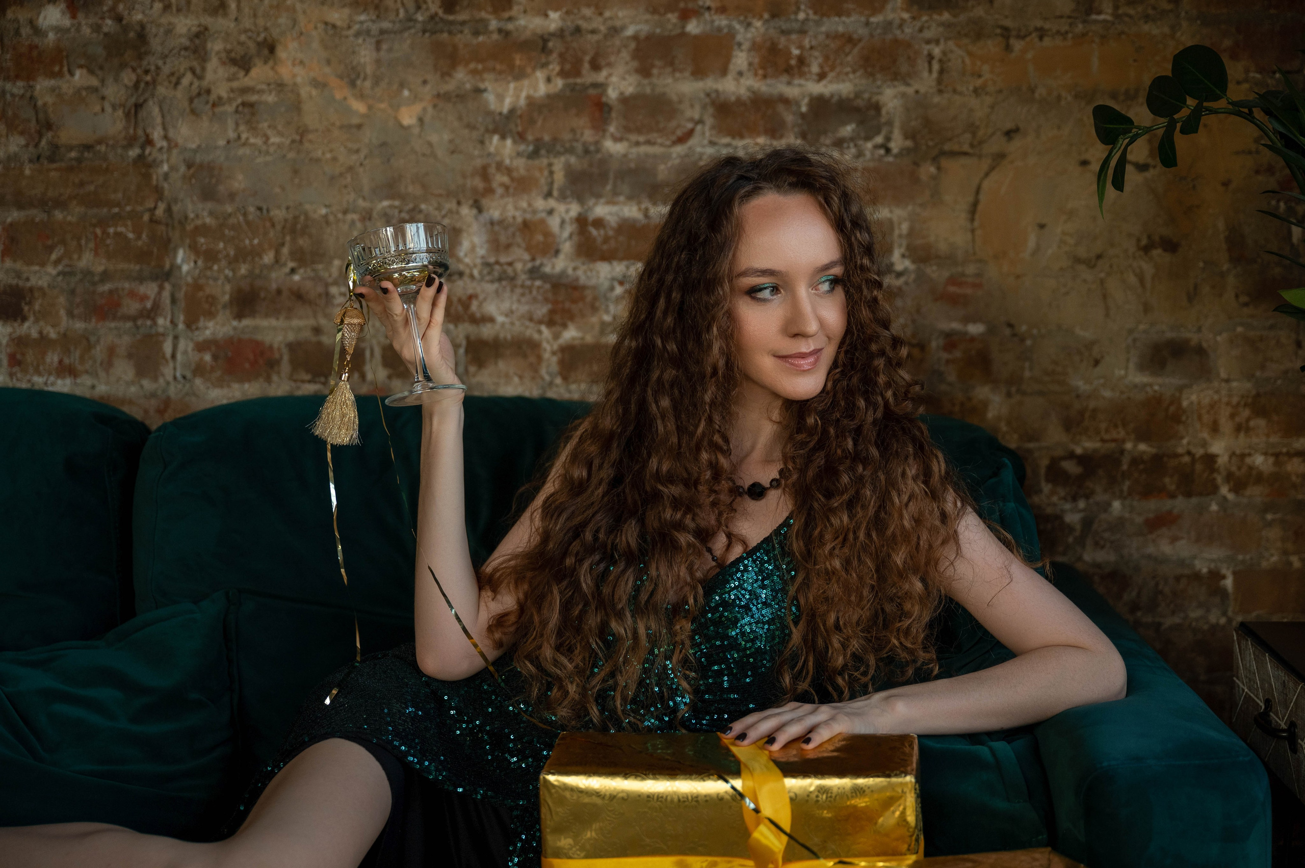 Новый год девушка. Семейный и контент фотограф в Москве Alira