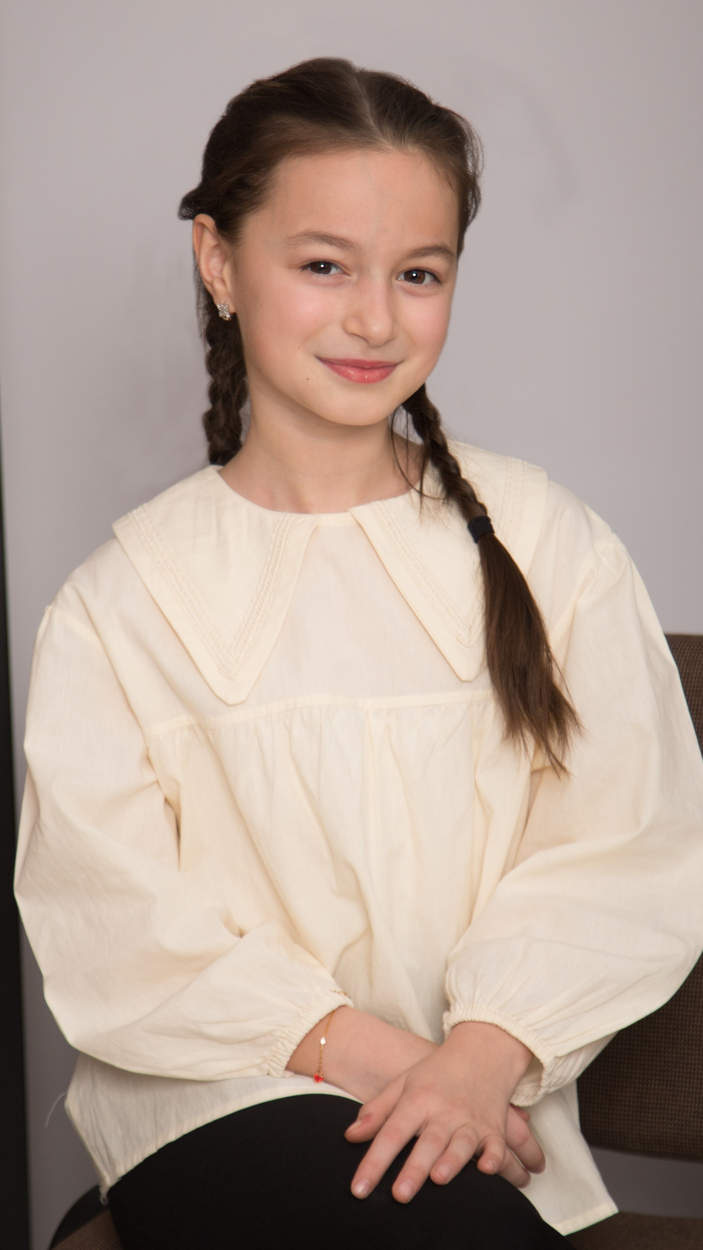 4 класс. Школьный фотограф в г. Нальчик Галимат Абитова