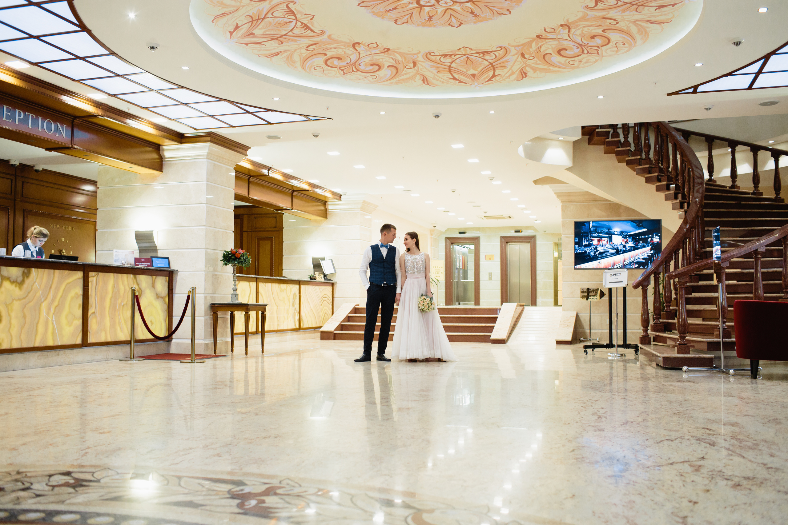 Анонс прогулки Дарьи и Андрея. Свадебный и семейный фотограф Марина Душаткина