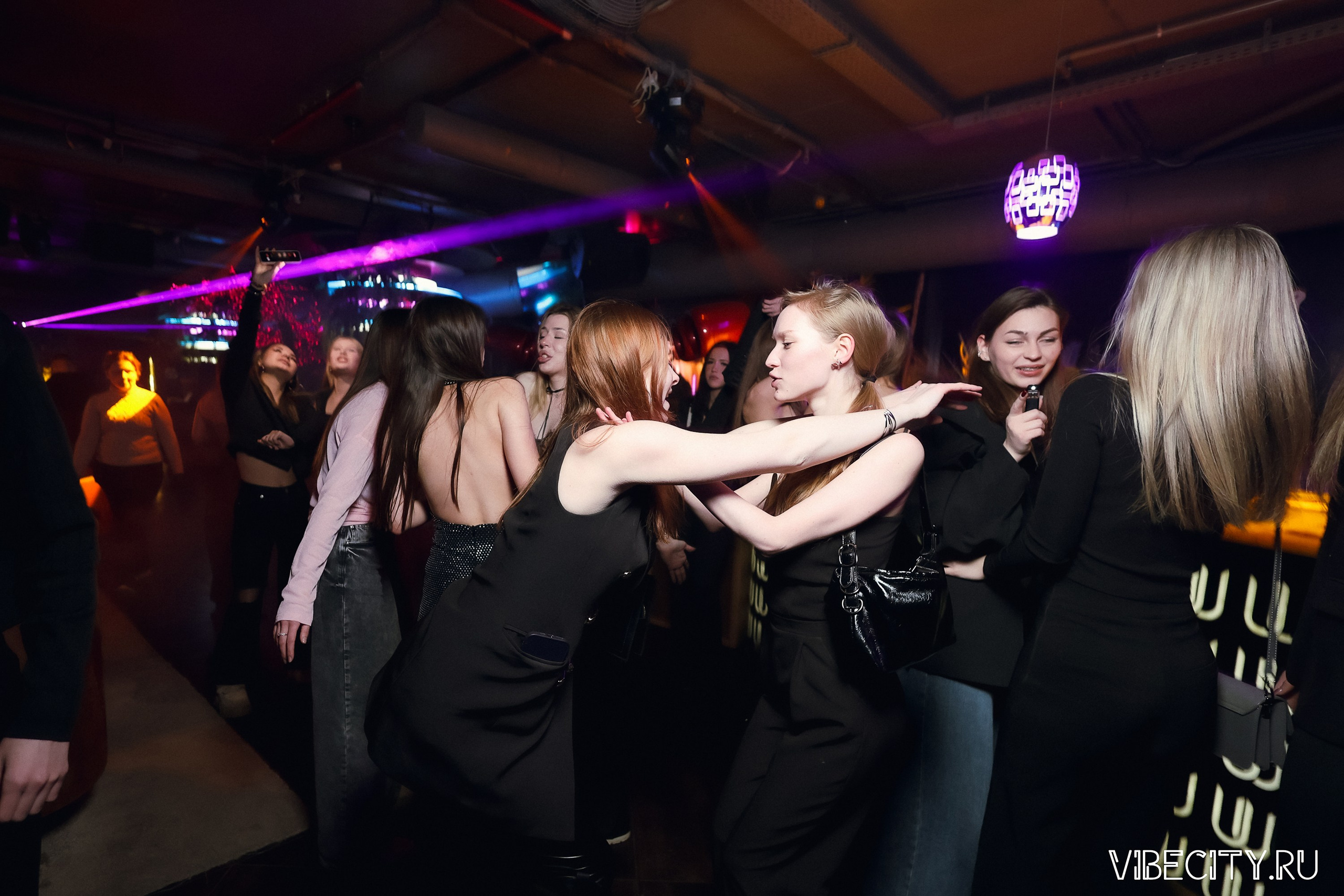 DOUBLE U. VIBECITY.RU Вайб Сити Ру Фоторепортажи Фотоотчеты Калининград