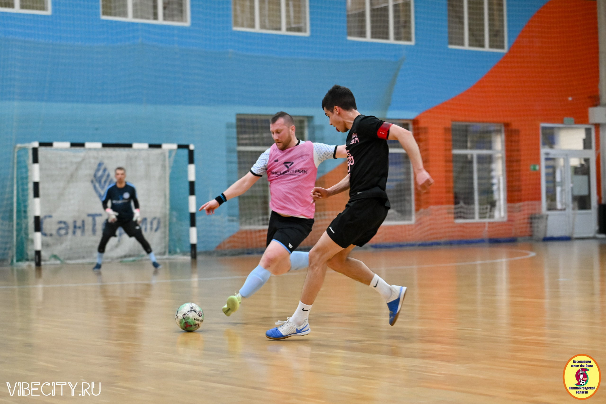8 тур Корпоративной Бизнес-Лиги по футзалу. VIBECITY.RU Вайб Сити Ру Фоторепортажи Фотоотчеты Калининград