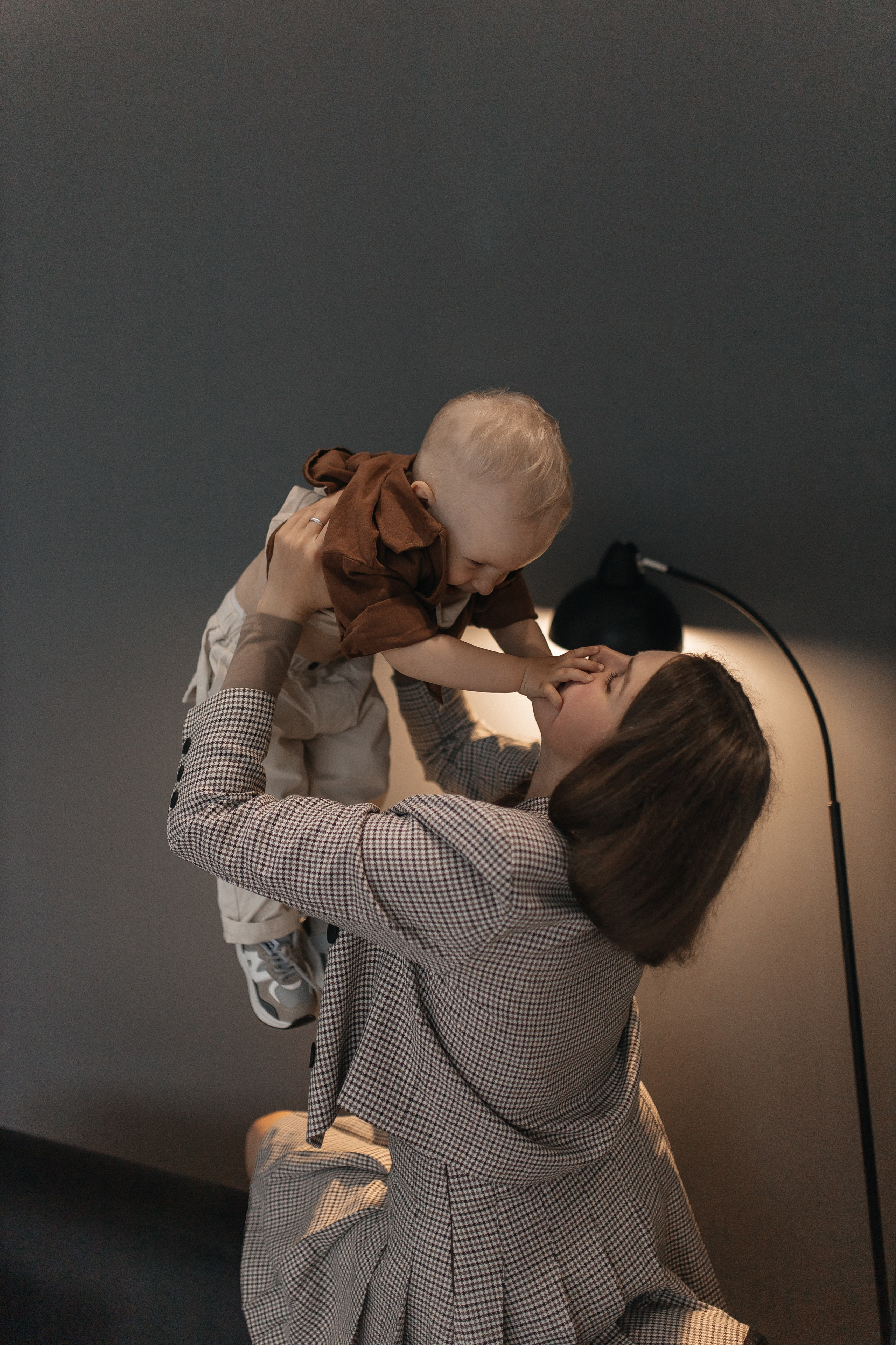 Ваня и мама. Семейный фотограф Губкин/Старый Оскол