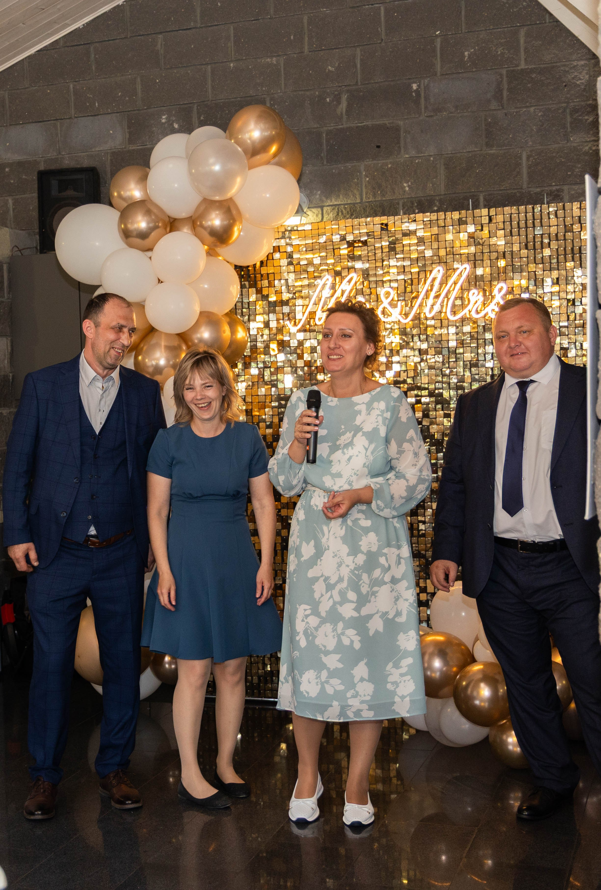 Свадебная фотосессия свадебный фотограф Татьяна Марсуверских свадебная фотопрогулка Москва Жуковский. Фотограф для маркетплейсов, фотоуслуги в Жуковском Татьяна Марсуверских