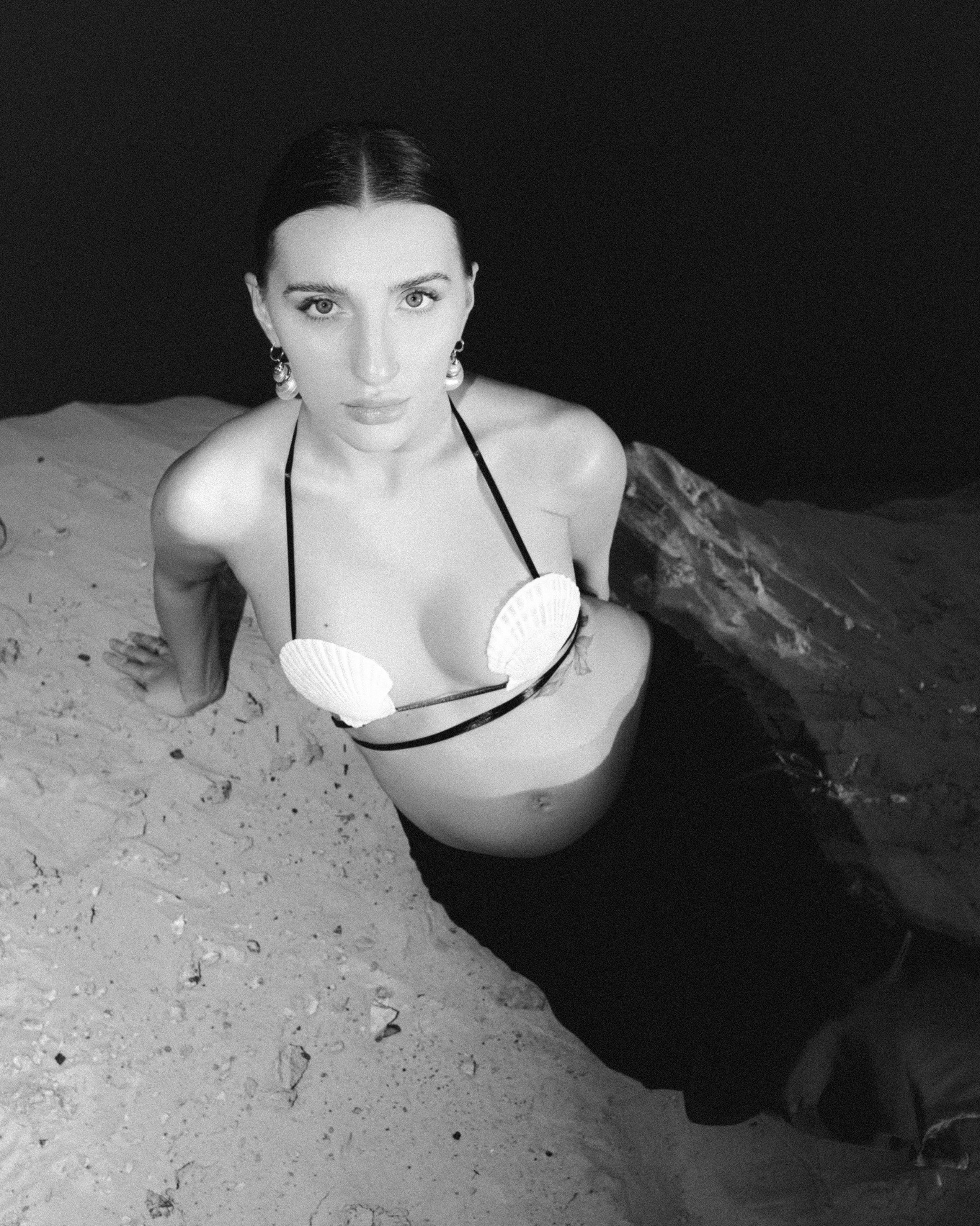 Эва. Фотограф в Москве и Сургуте Алла Лесовая. Снимаю каталог для брендов и индивидуальные портреты для людей