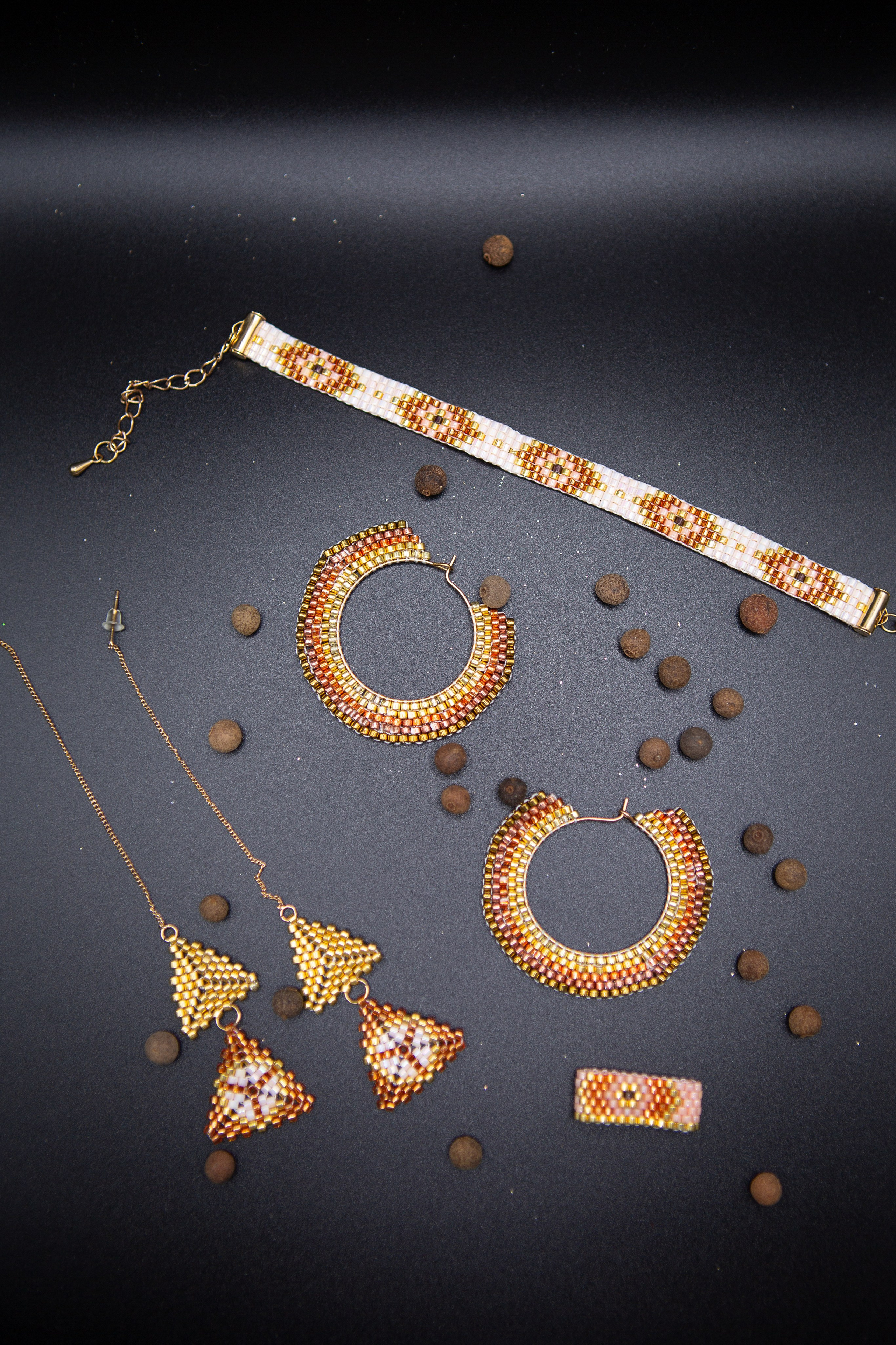 Бижутерия из бисера «MIX Biser». Фотограф Екатерина Голицына