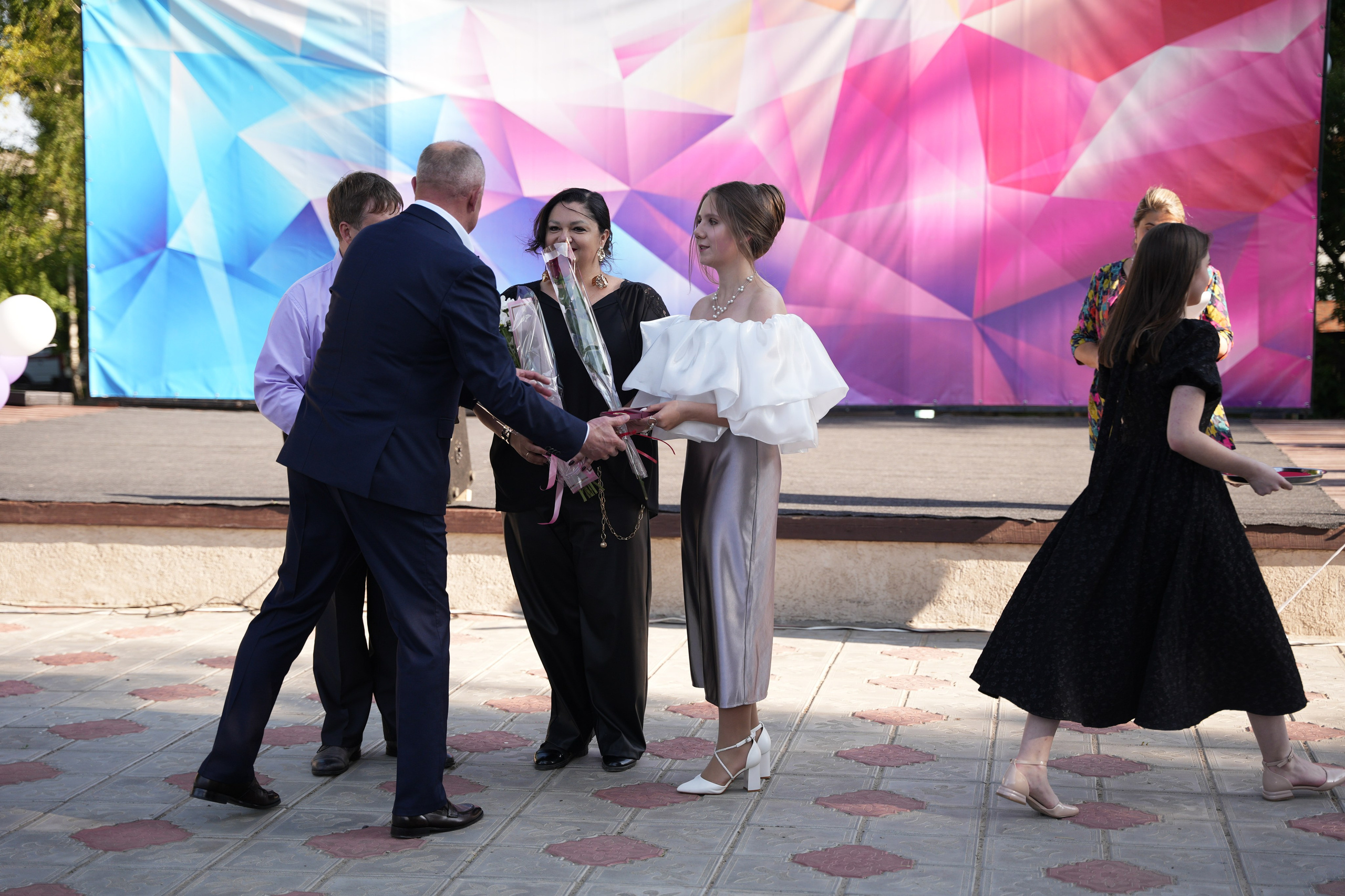 Выпускной в парке. Ольга Плаксина фотограф в Саратове