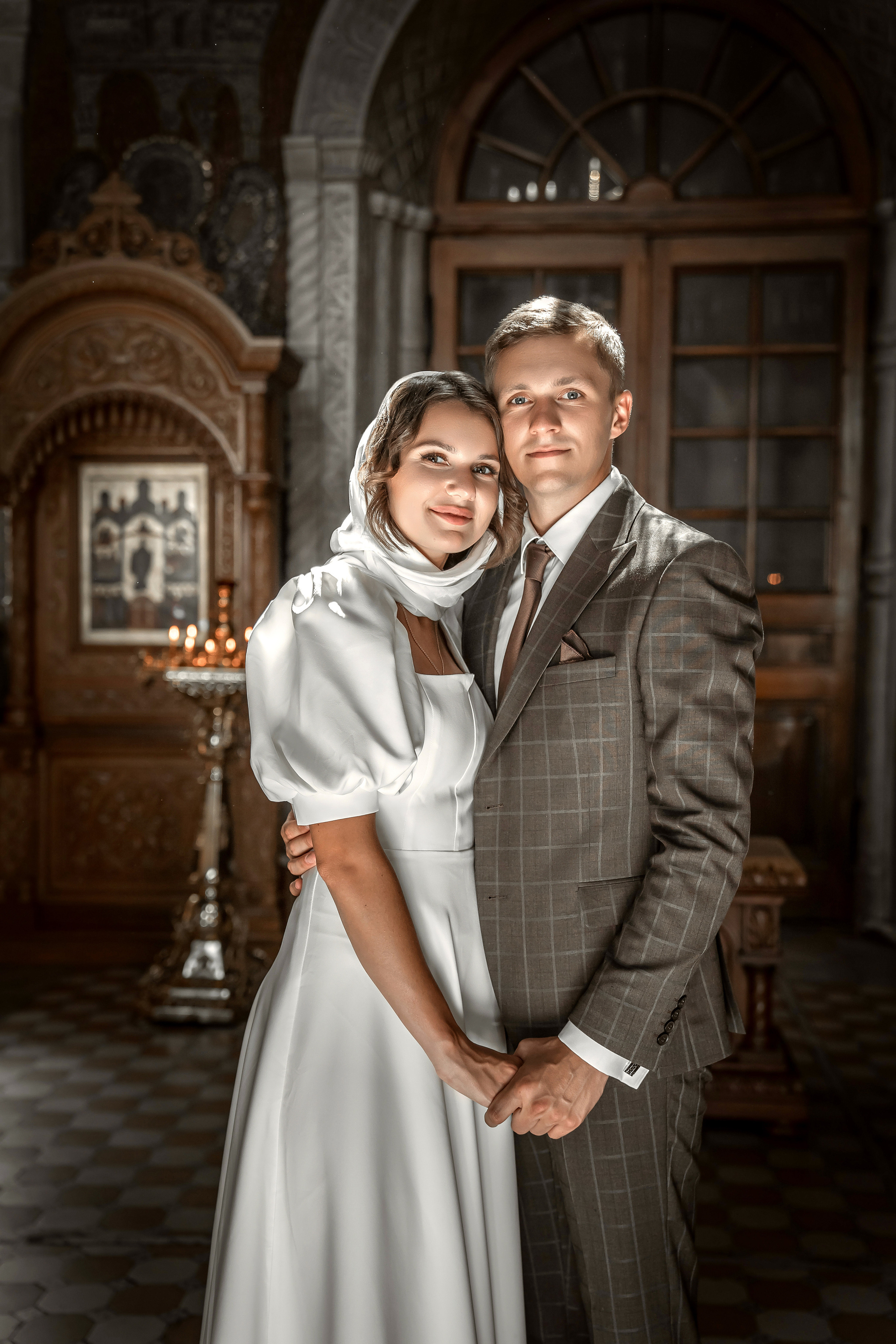 Профессиональная фото и видеосъёмка таинств крещения и венчания, профессиональный фотограф на  крещение венчание