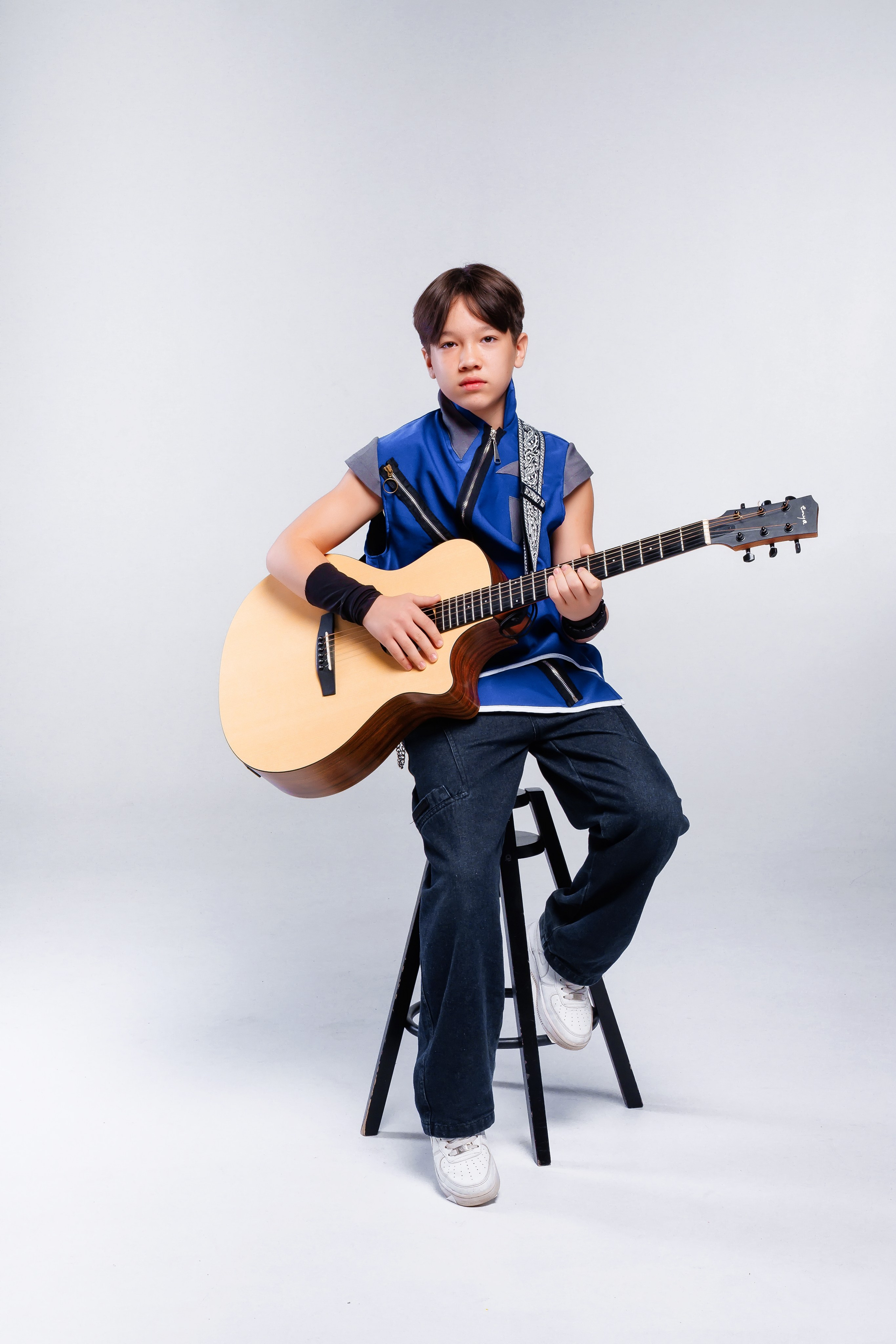 Съемка в студии на Афишу или другие нужды. Семейный и Свадебный фотограф в Астане Александр Астапов