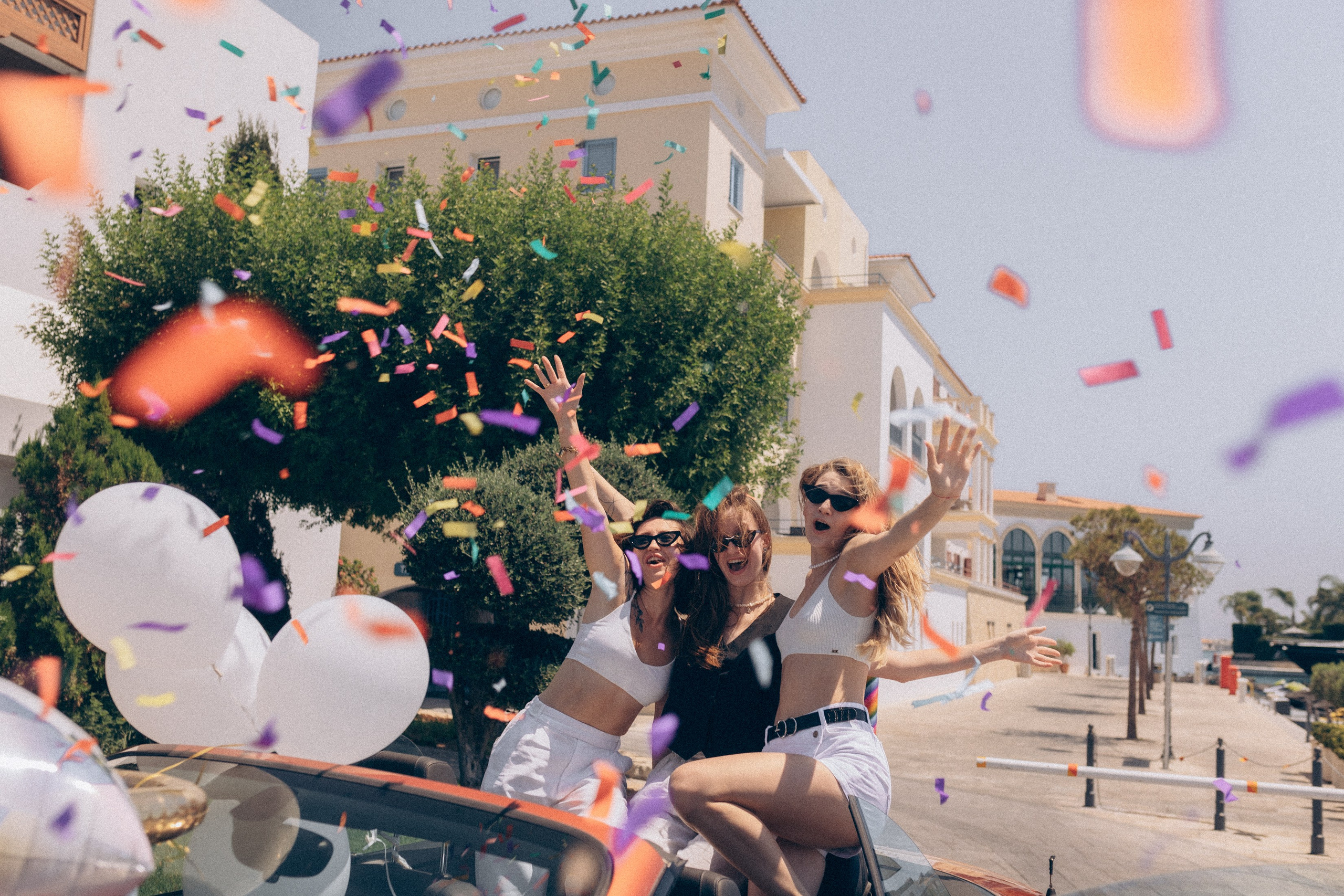 Young, wild & just married. Katerina Nord | Wedding and Couple Photographer in Germany and Europe