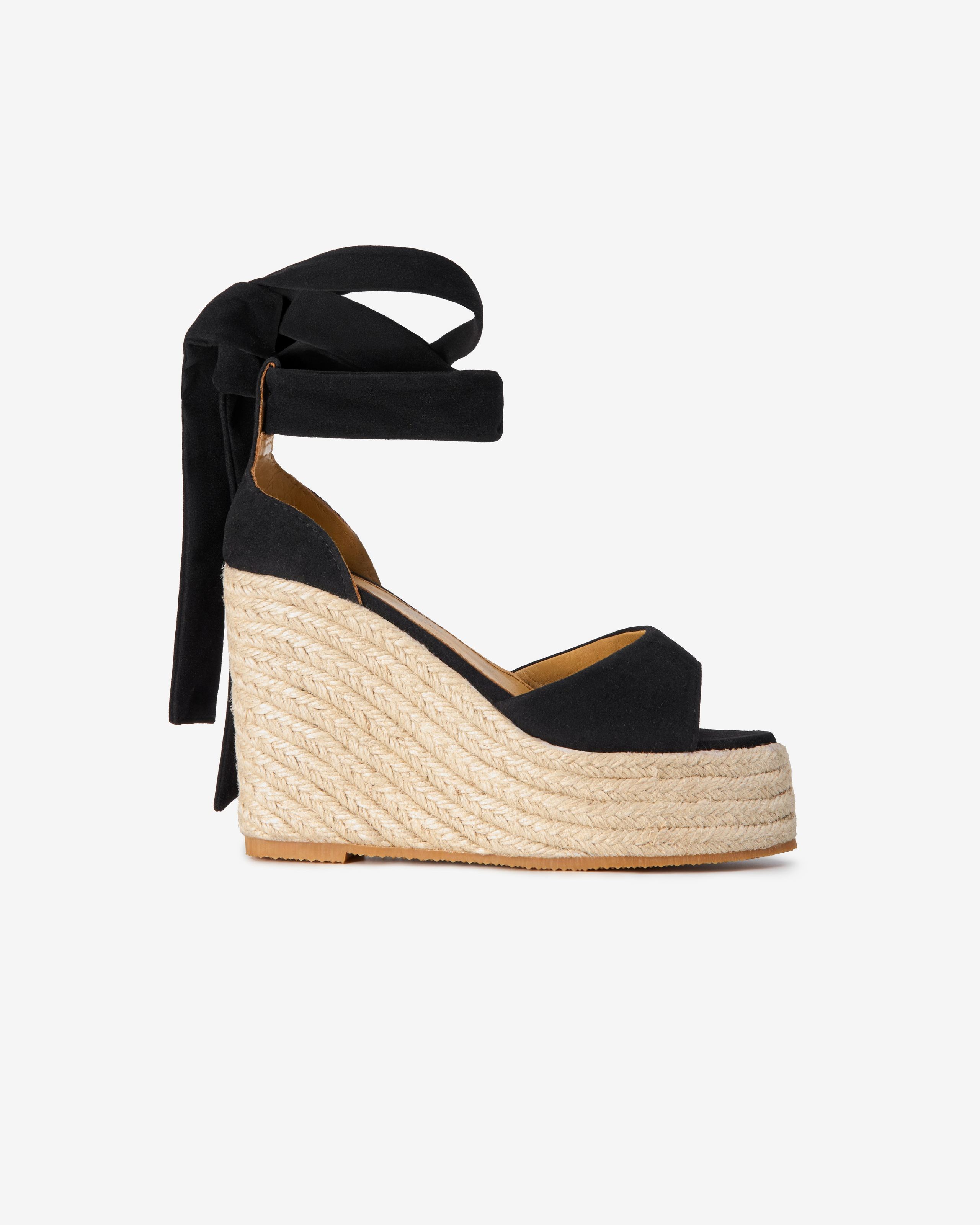 Rich as Usual. Фотограф для маркетплейсов в Москве Озерова Кристина