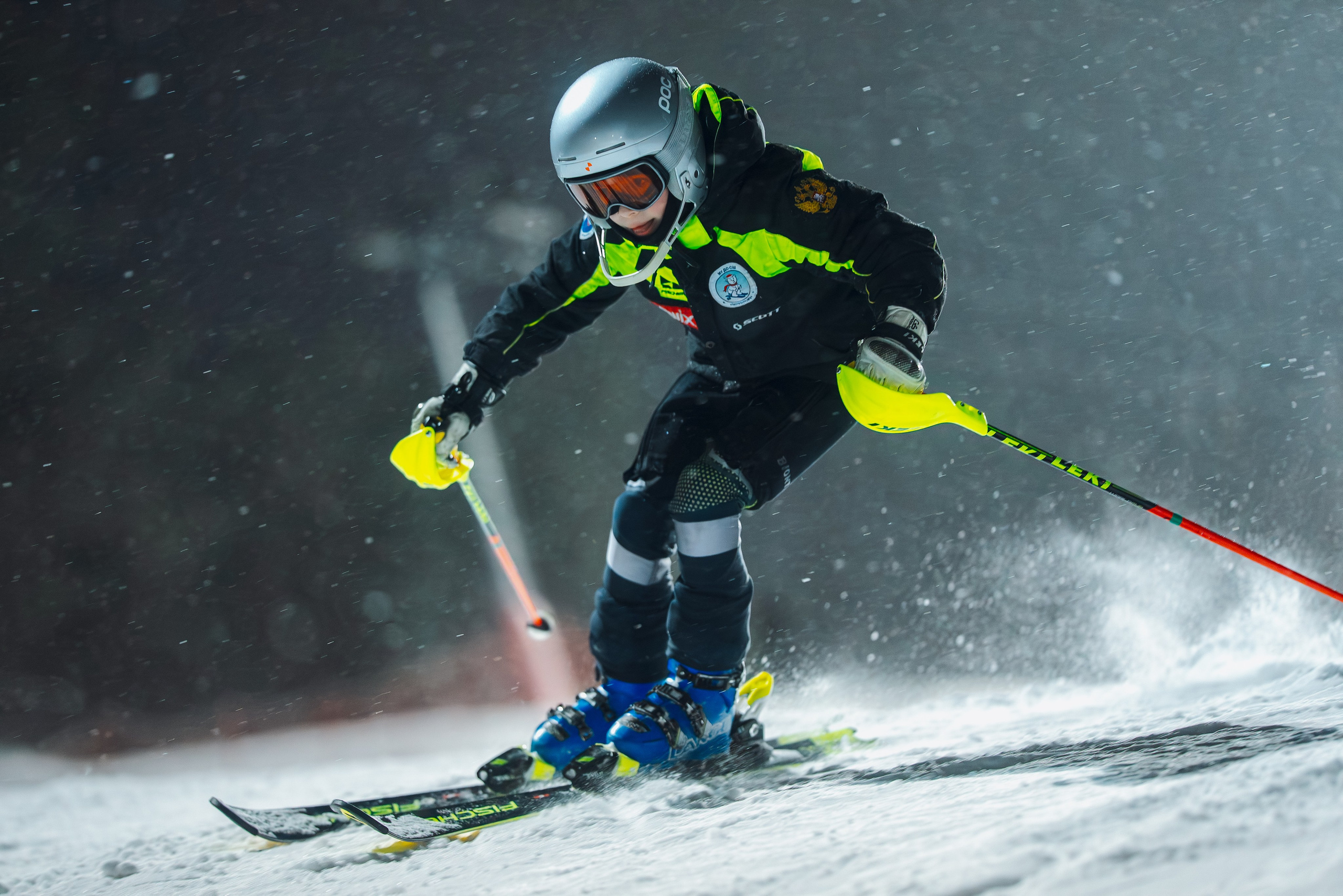 2025.12.25 | Горные лыжи. Тренировка. Шуколово, 5й склон. Фотограф Студитский Евгений