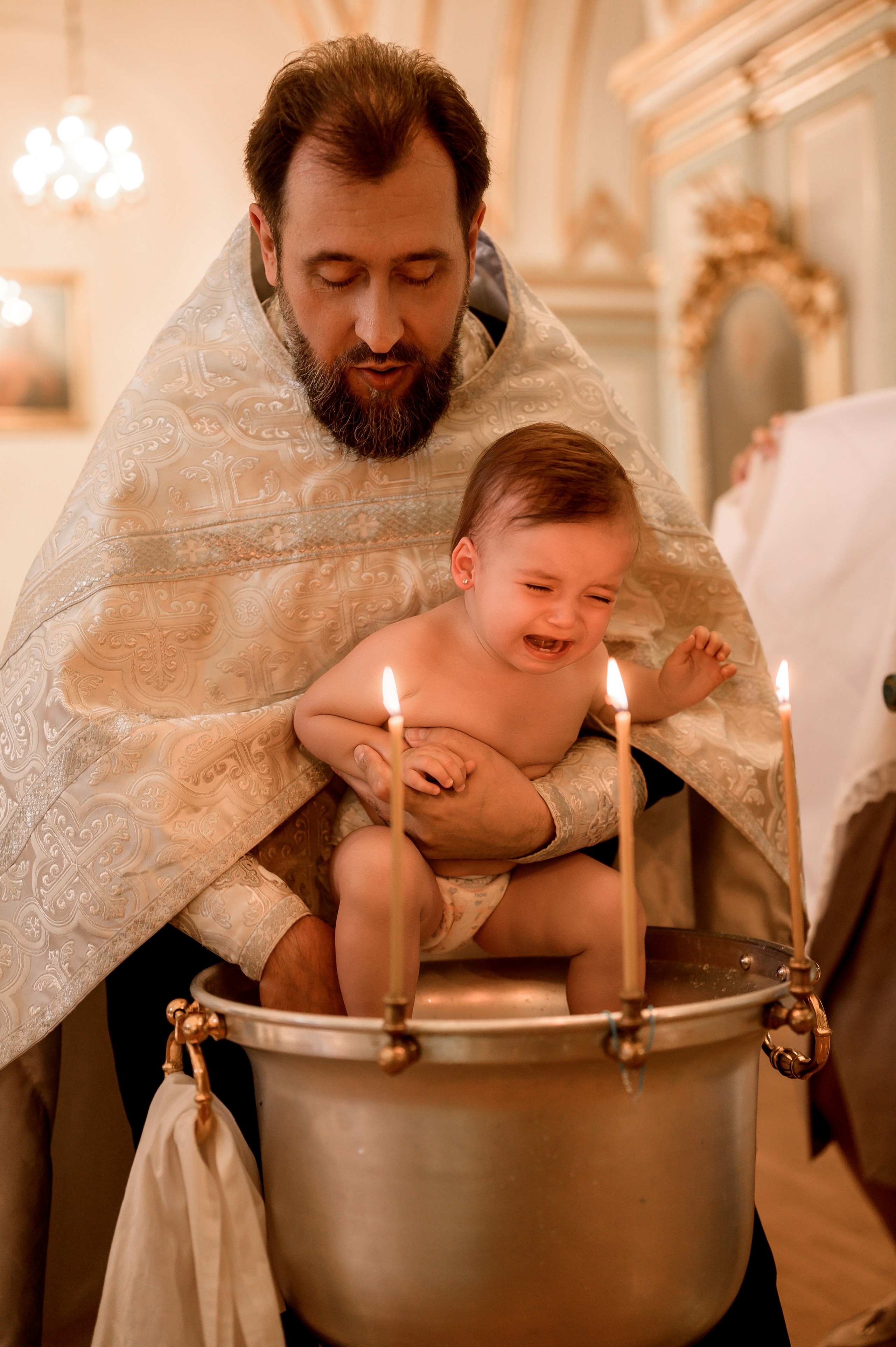 Юлия и Дарья — Николо-Богоявленский Морской собор. Дьяконова Валерия семейный и детский фотограф в Санкт-Петербурге