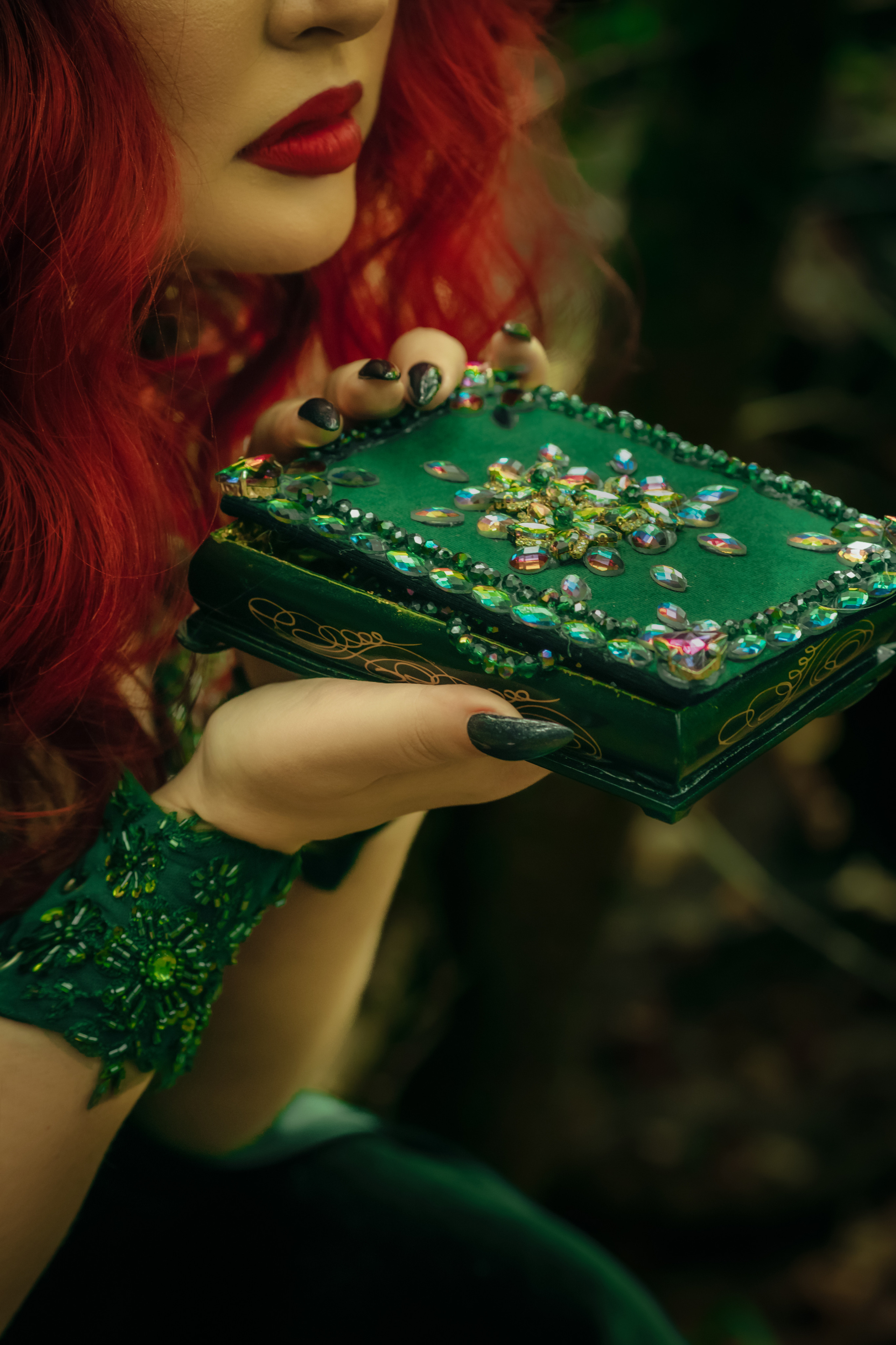 малахитовая шкатулка 