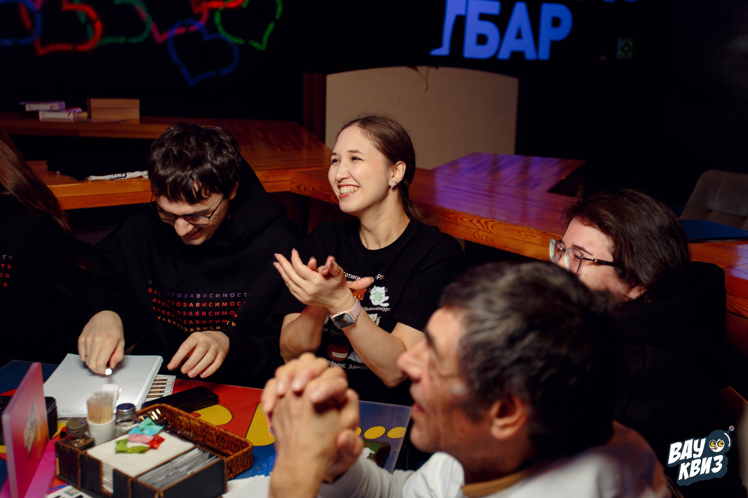 Вау Квиз. Ваш репортажный фотограф Артемий Антонов