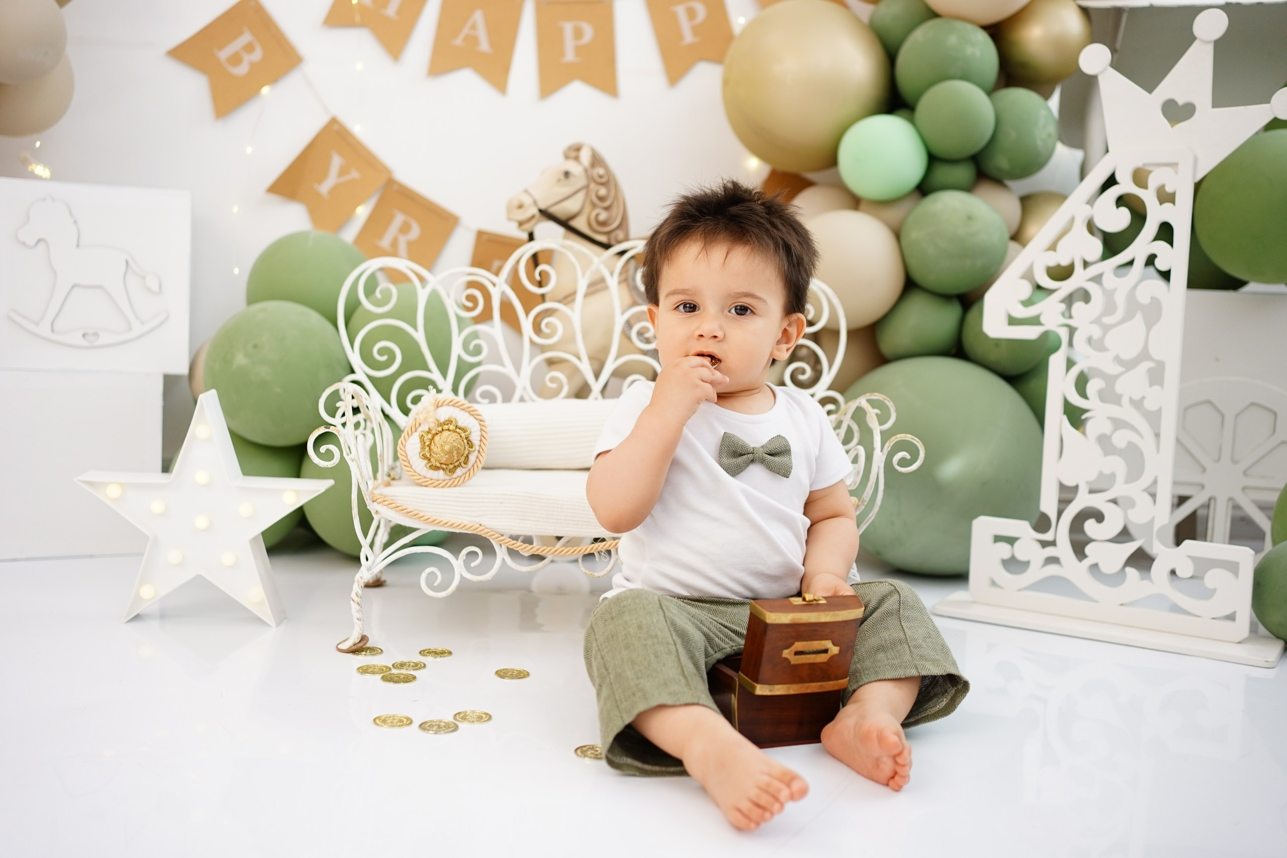 Фотосессия на Годик для Мальчиков. Детская Фотостудия ГОДОВАСИКИ в Санкт-Петербурге фотосесия на годик