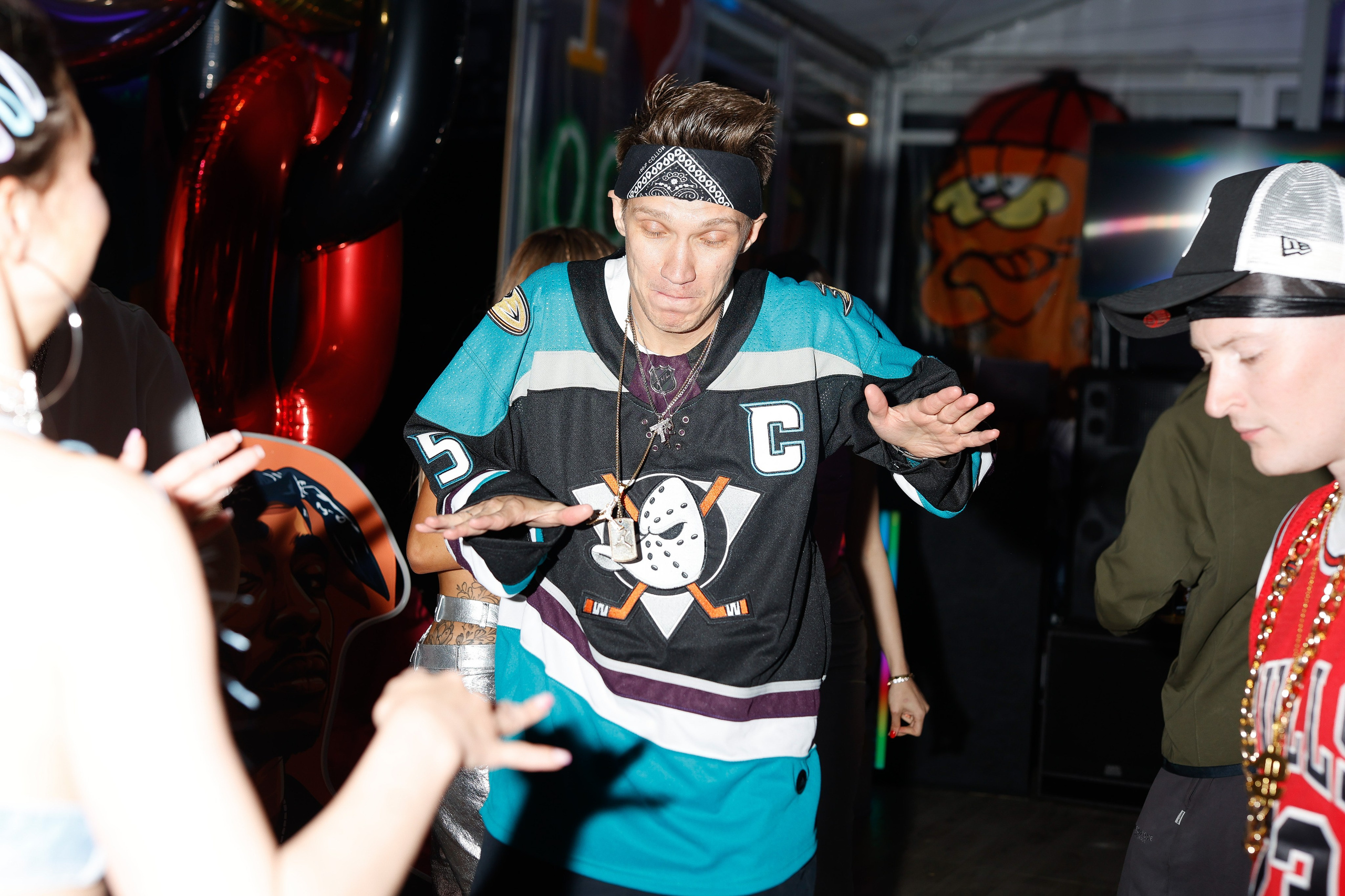 MEZENOVA. Nikolskayasecular