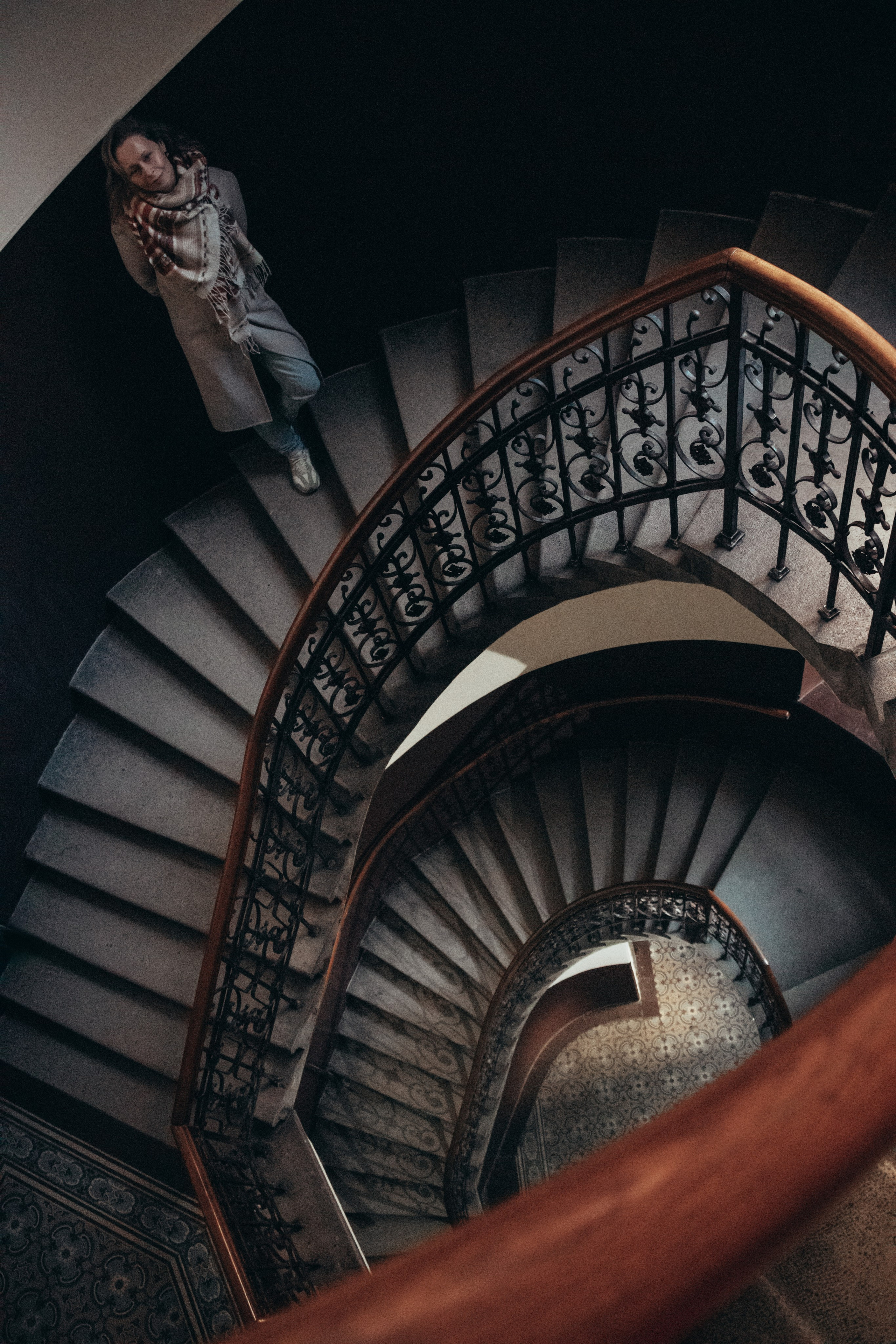 Photoshooting for the guide in Belgrade and Montenegro. Portrait photographer in Tivat Montenegro Katerina Kirsanova