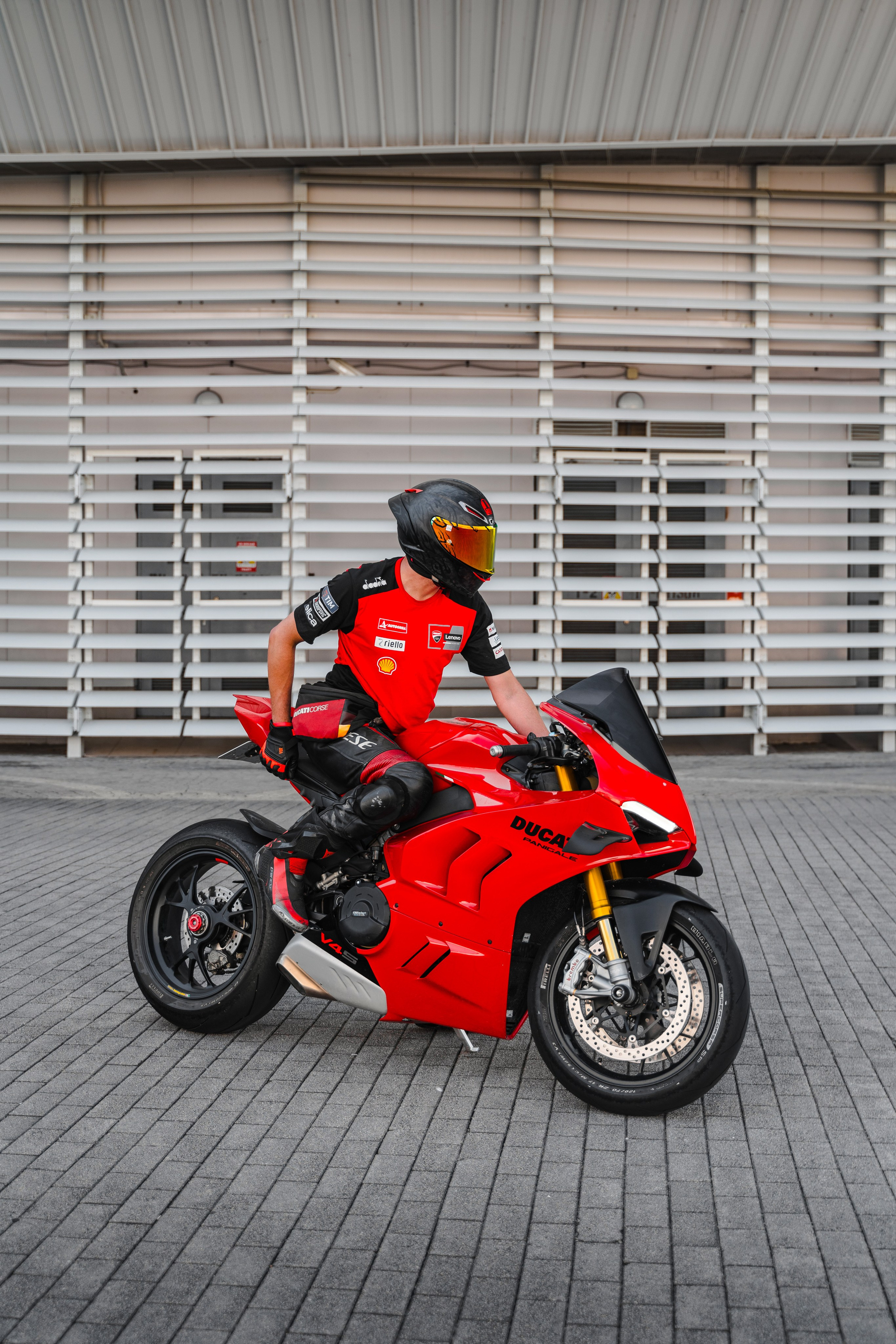 Ducati V4s. Автомобильный и просто лучший фотограф в Сочи Nikita No Name
