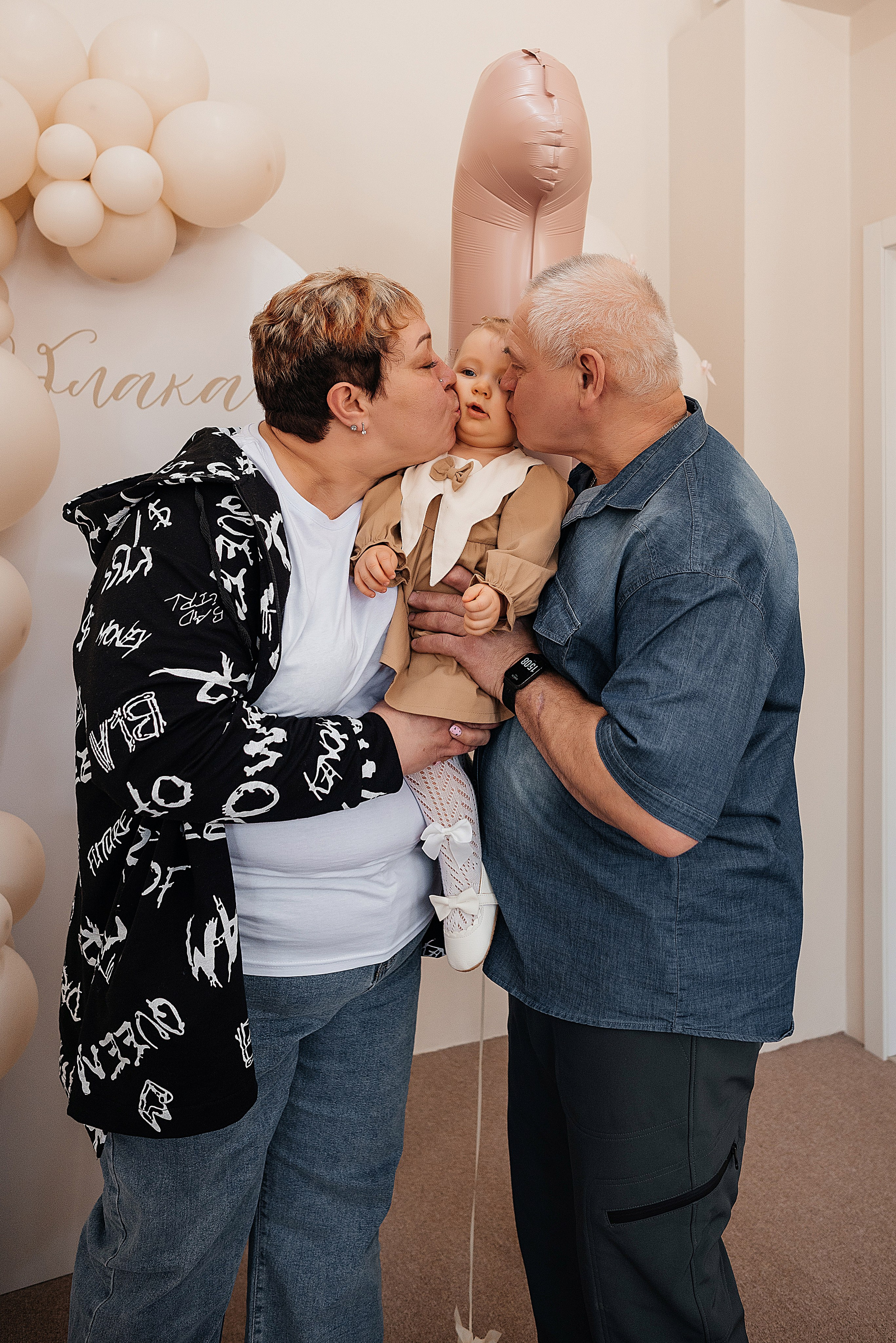 Камилле 1 годик. Фотограф Анастасия Фомина