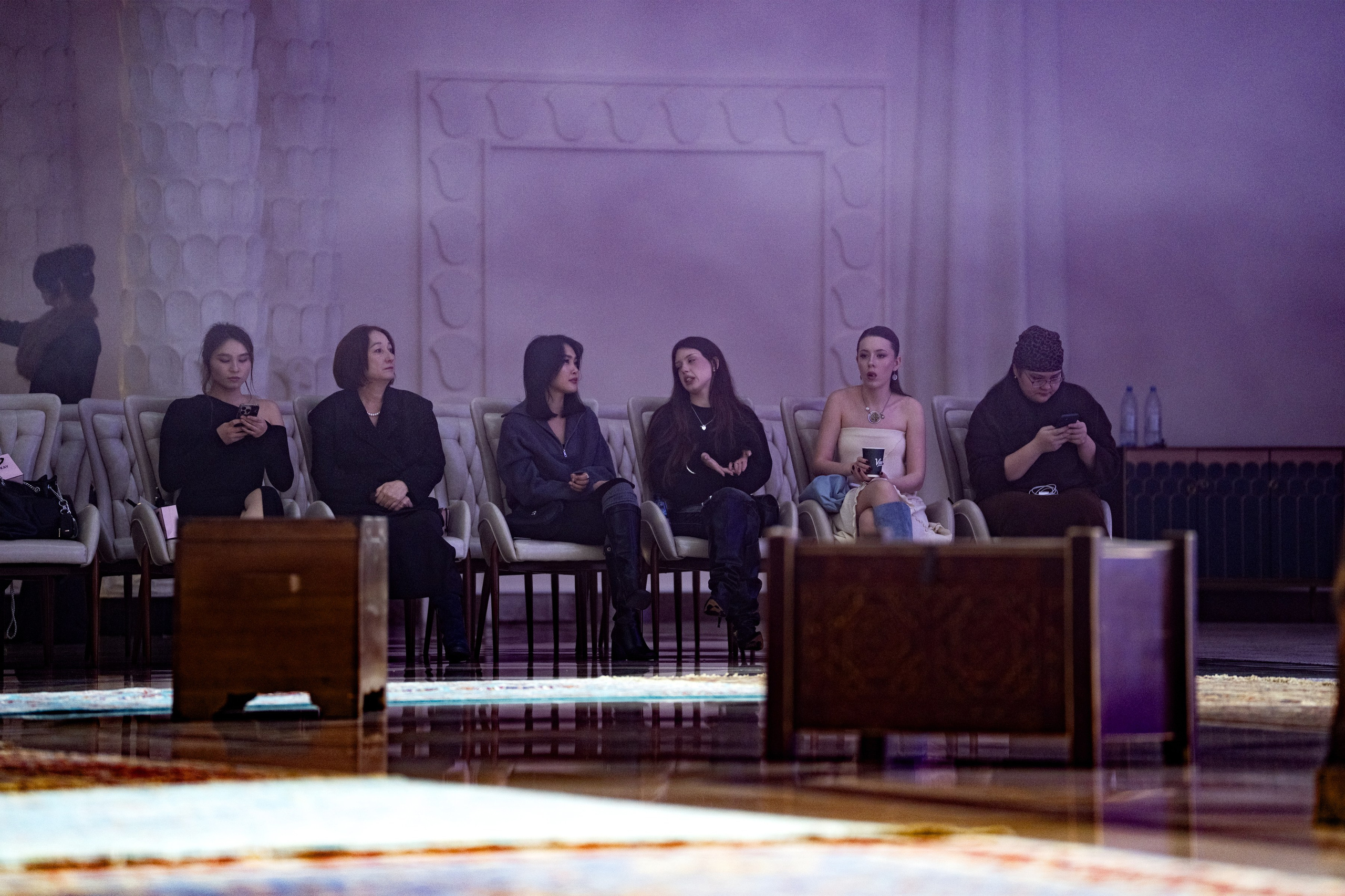 Backstage. Сайт Алматинского НЮ АРТ, будуар и фэшн фотографа Дениса Карпенко