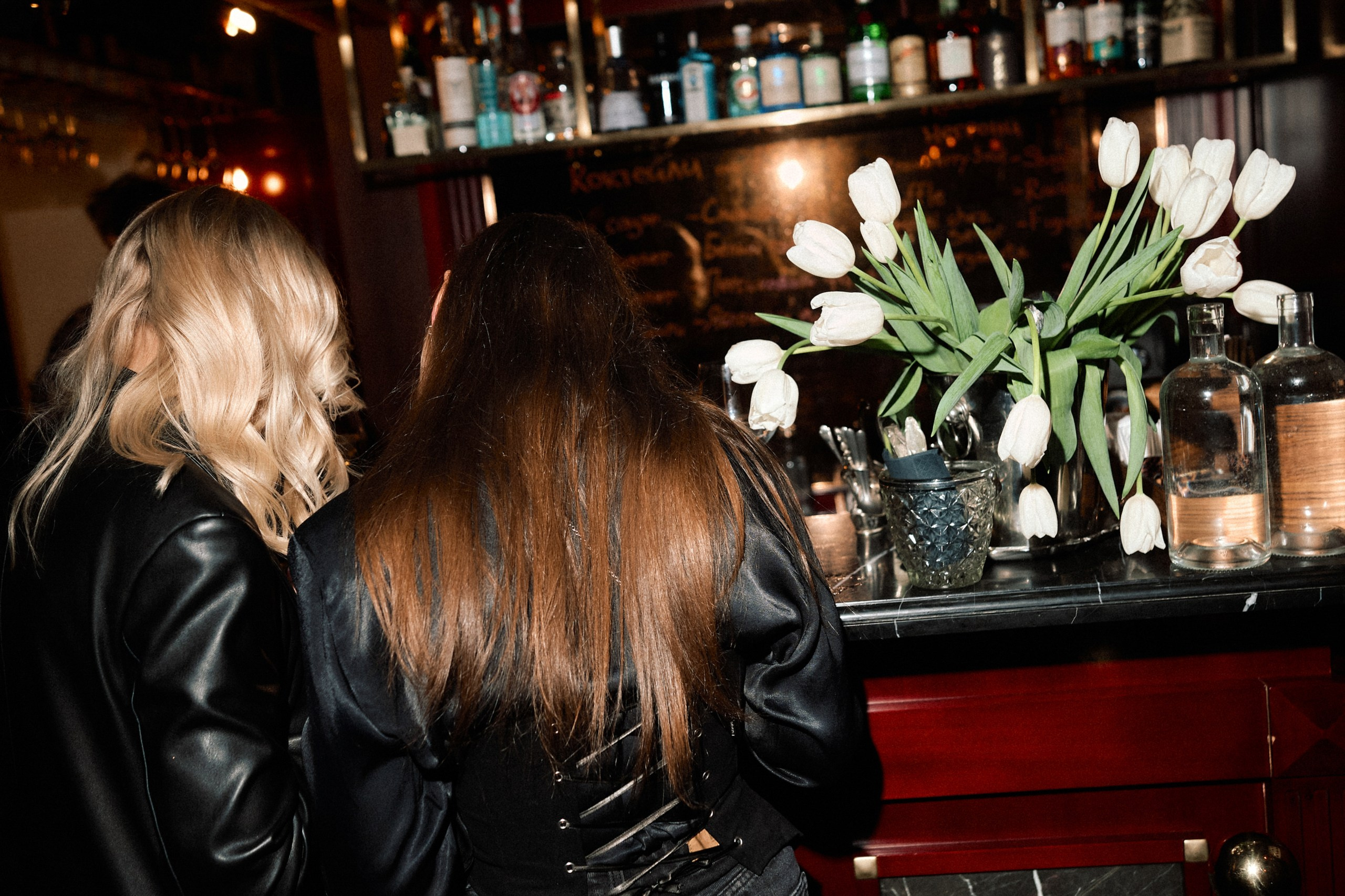 Bar Serge — 8 March. Photographer — ERASTOV