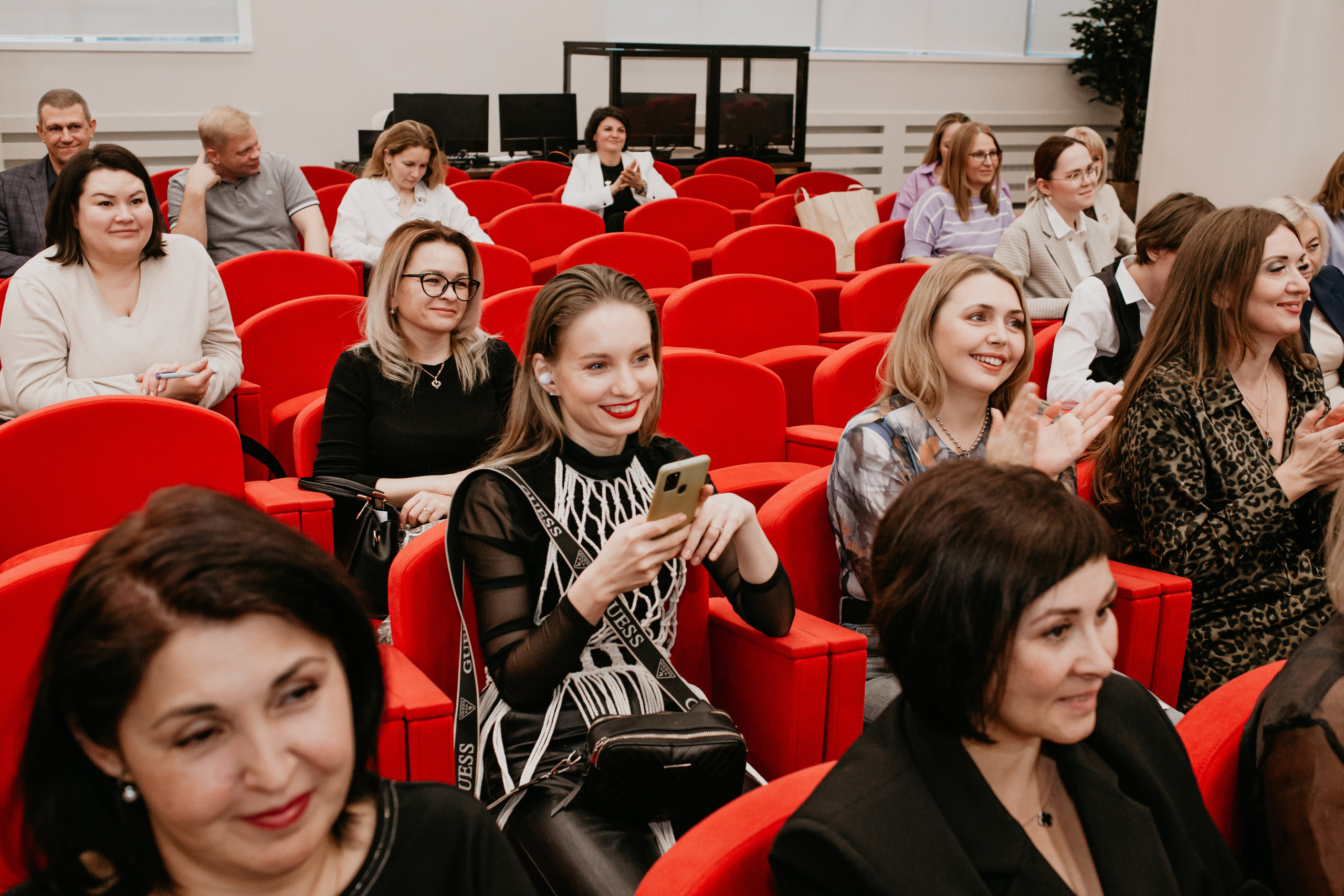 Конференция. Сила объединения. Фотограф в Челябинске Ополихина Анна