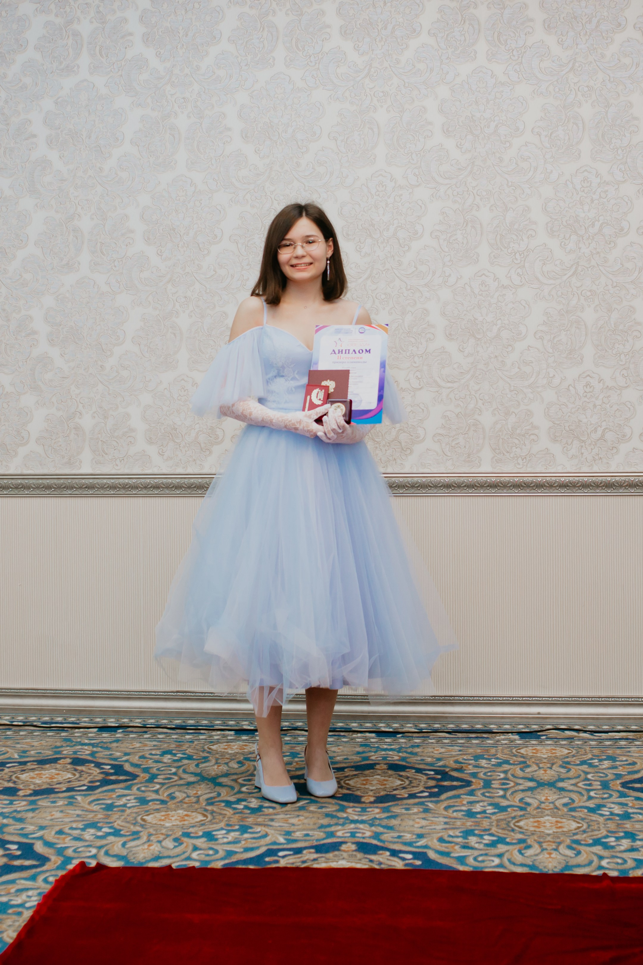 Выпускной. 11 лицей. Фотограф в Челябинске Ополихина Анна