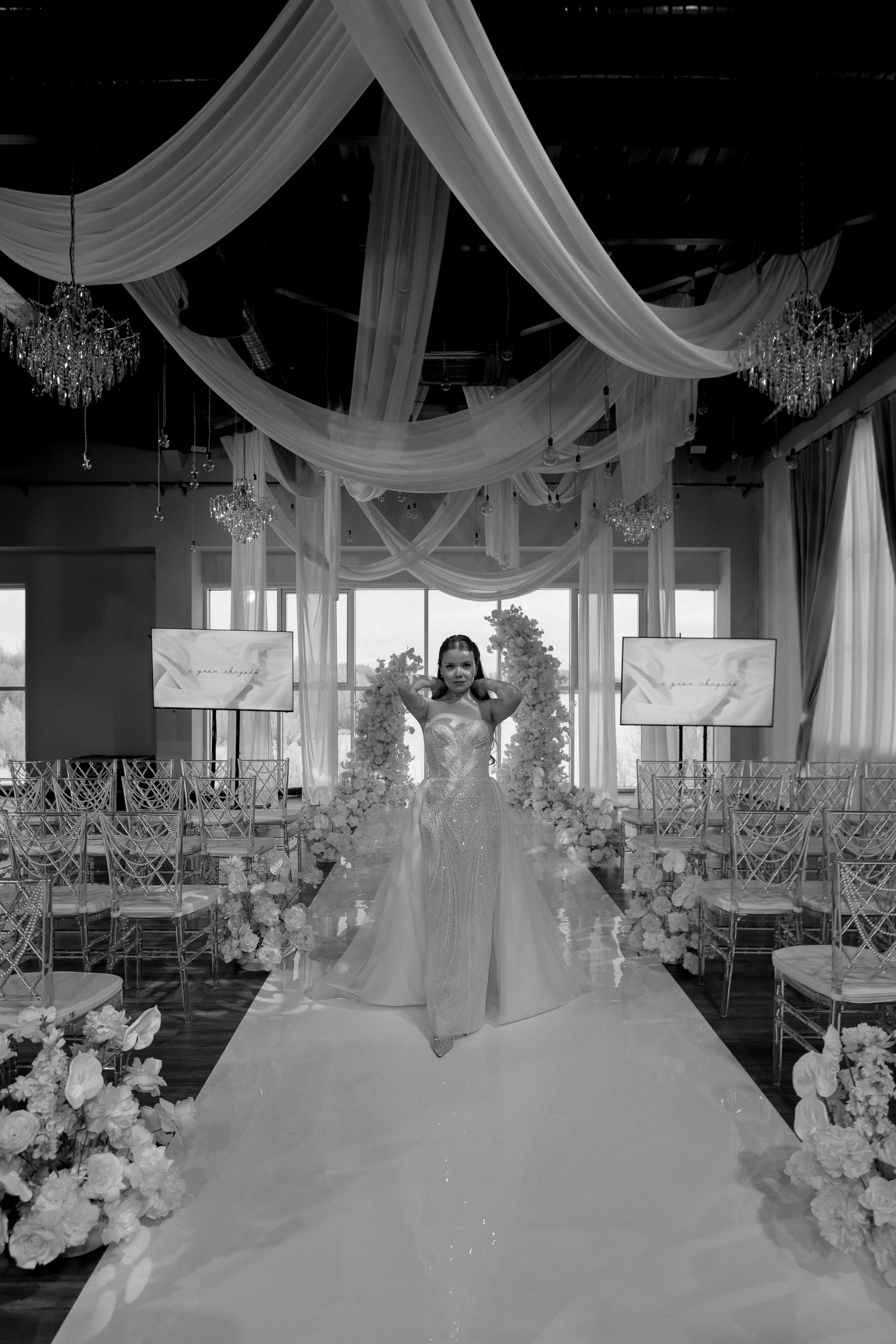 СВАДЕБНАЯ СЬЕМКА СБОРОВ В ОТЕЛЕ И ВЫЕЗД НА ЦЕРЕМОНИЮ (СНЯТО В СИБИРЕ В НИЖНЕВАРТОВСКЕ). Профессиональный фотограф, Санкт-Петербург — Виктория Богомолова