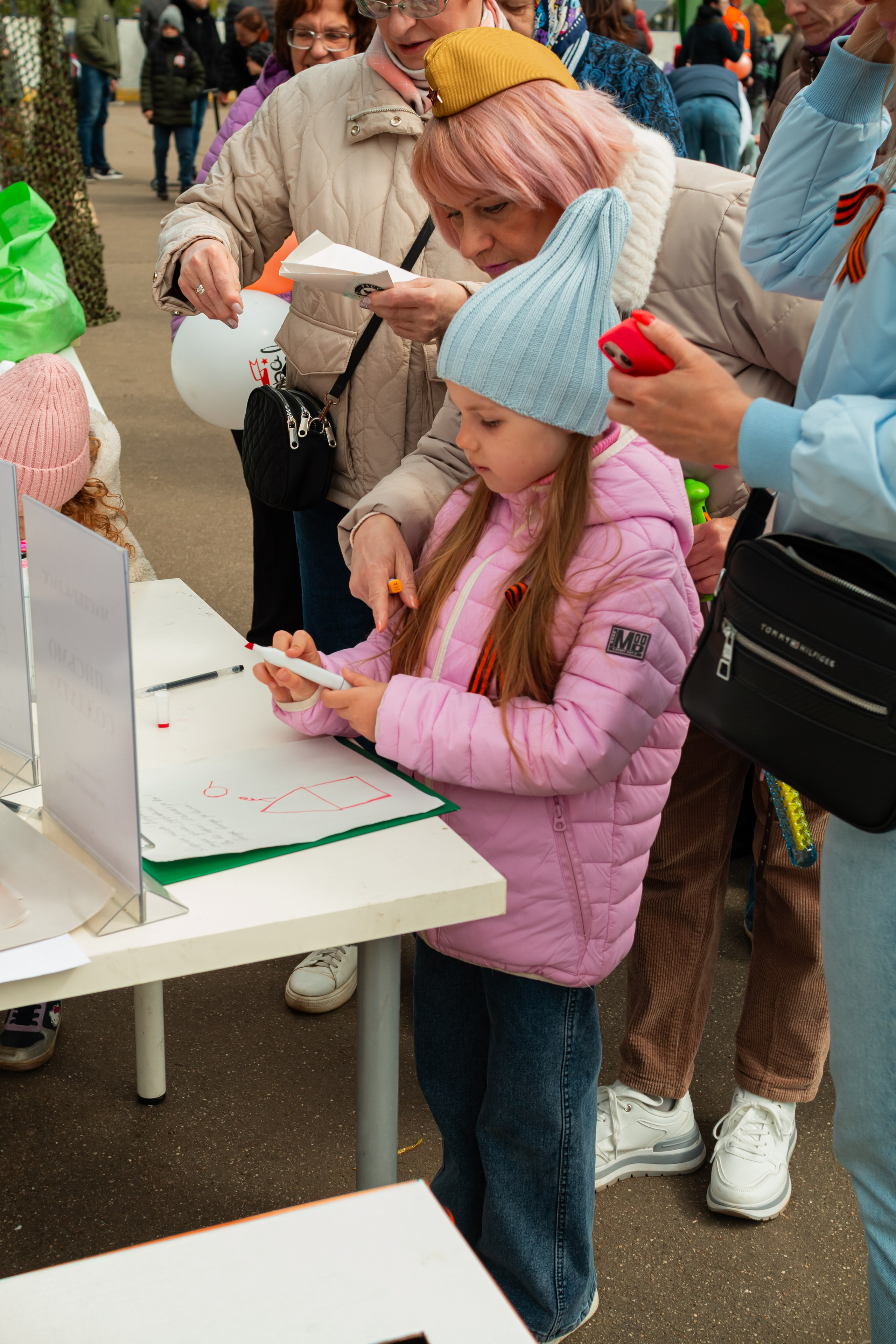 Репортаж с 9 мая 2025 года, День Победы! ВАО Москва. Фотограф Илья Варакин