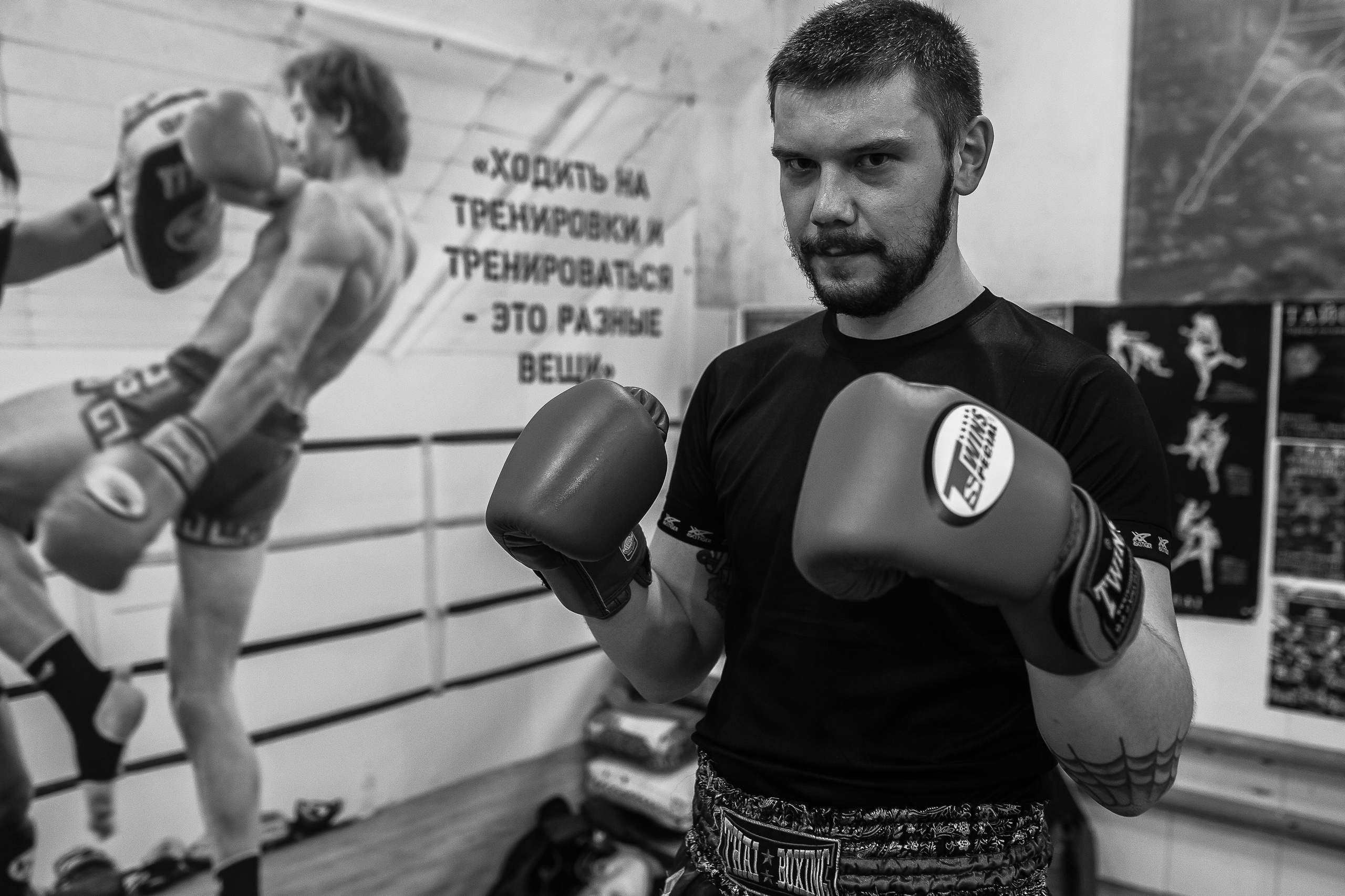 Подвальный спорт. Свадебный фотограф в городе Ярославль Артём Урсу