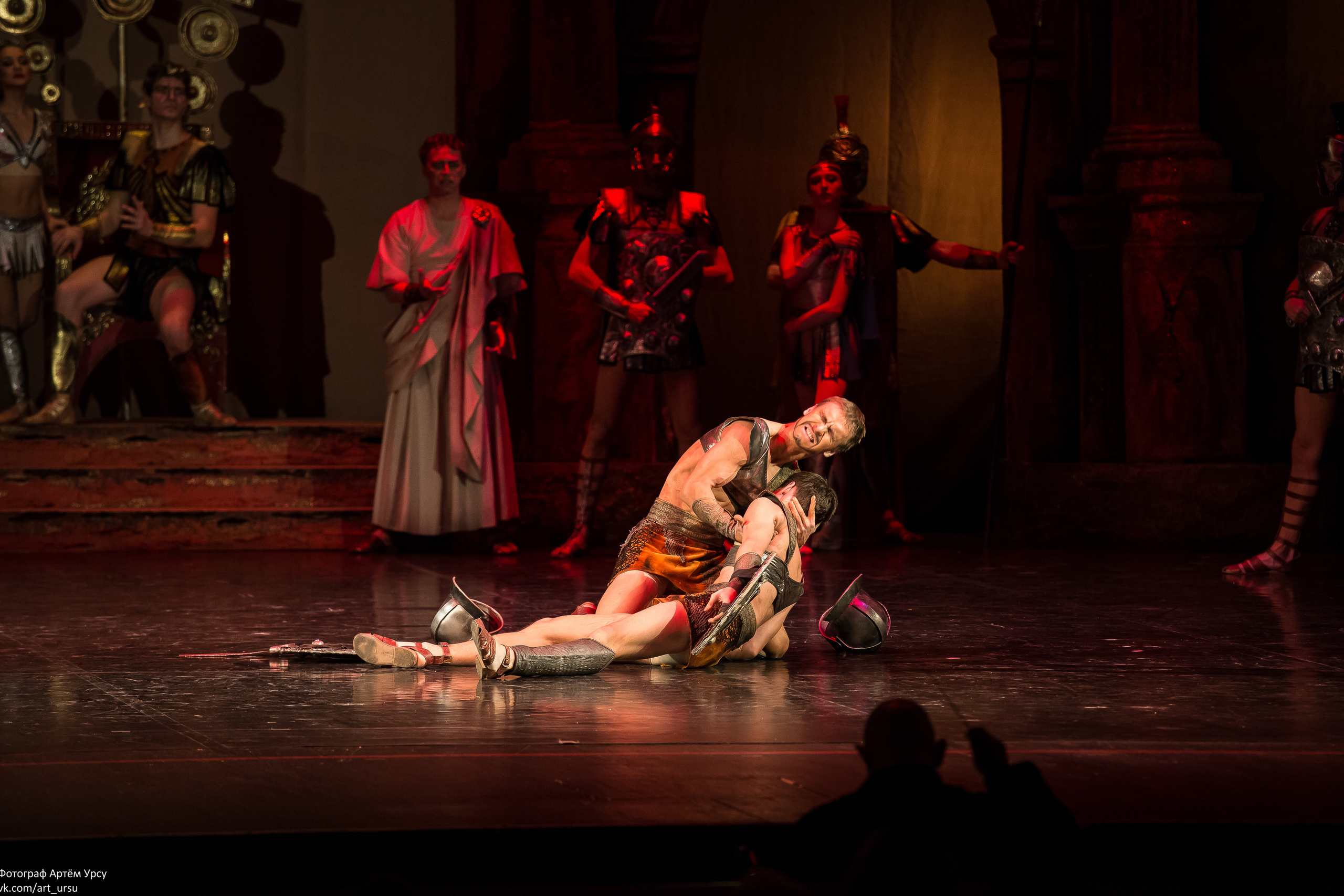 SPARTAK. Свадебный фотограф в городе Ярославль Артём Урсу