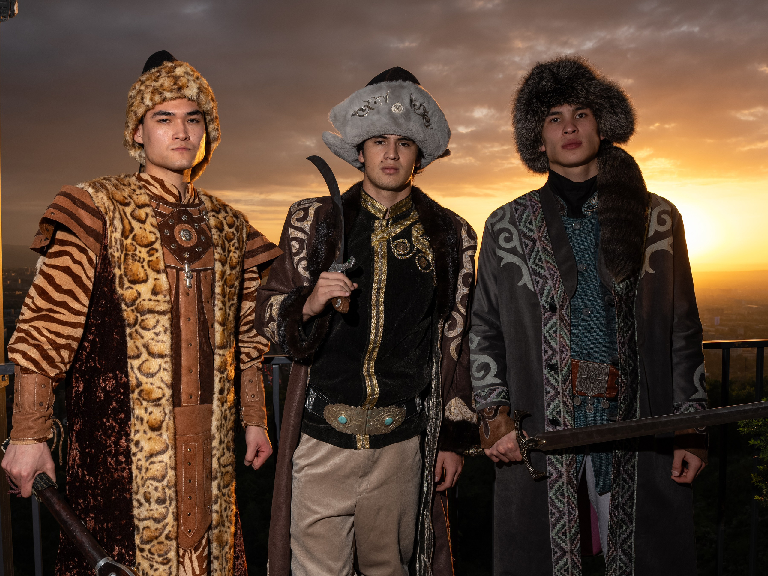 EURASIAN FASHION WEEK Nackstage Day 2