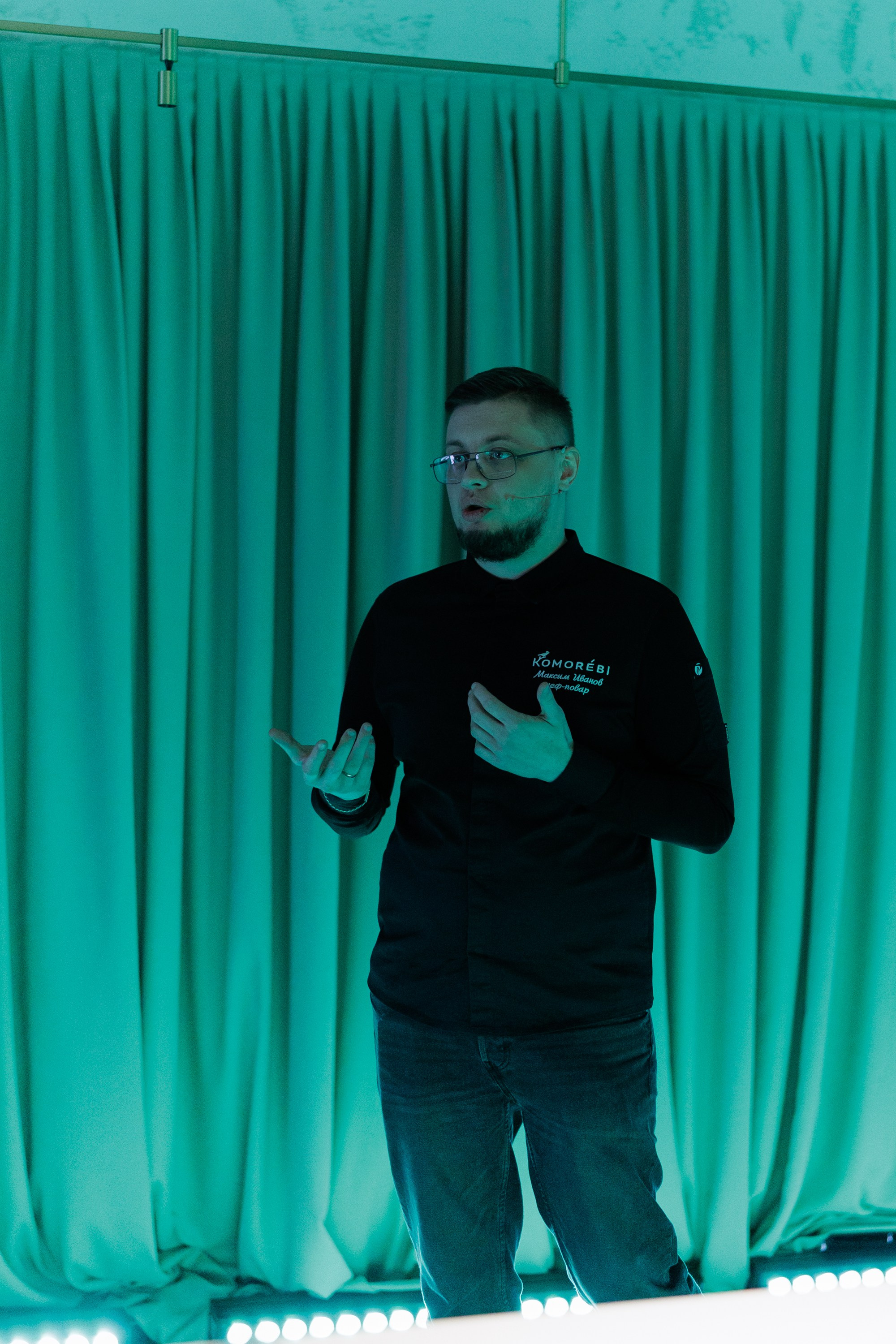 Гастроужин в р.Komorebi (may.25). Свадебный фотограф