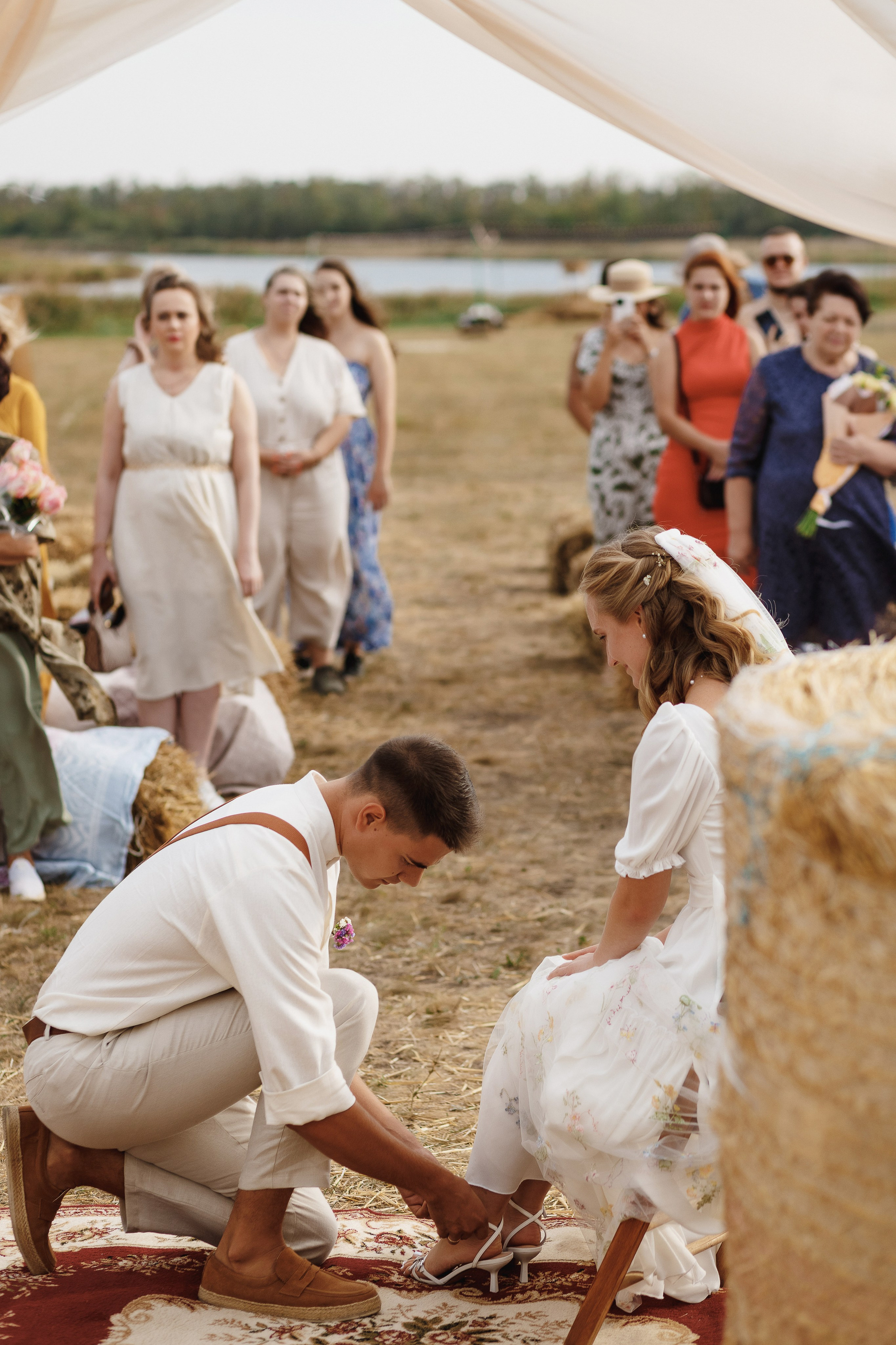 Свадебная фотосессия в поле — Иван и Полина | Свадебный фотограф Таганрог. Свадебный и семейный фотограф в Таганроге Бакарюк Антон