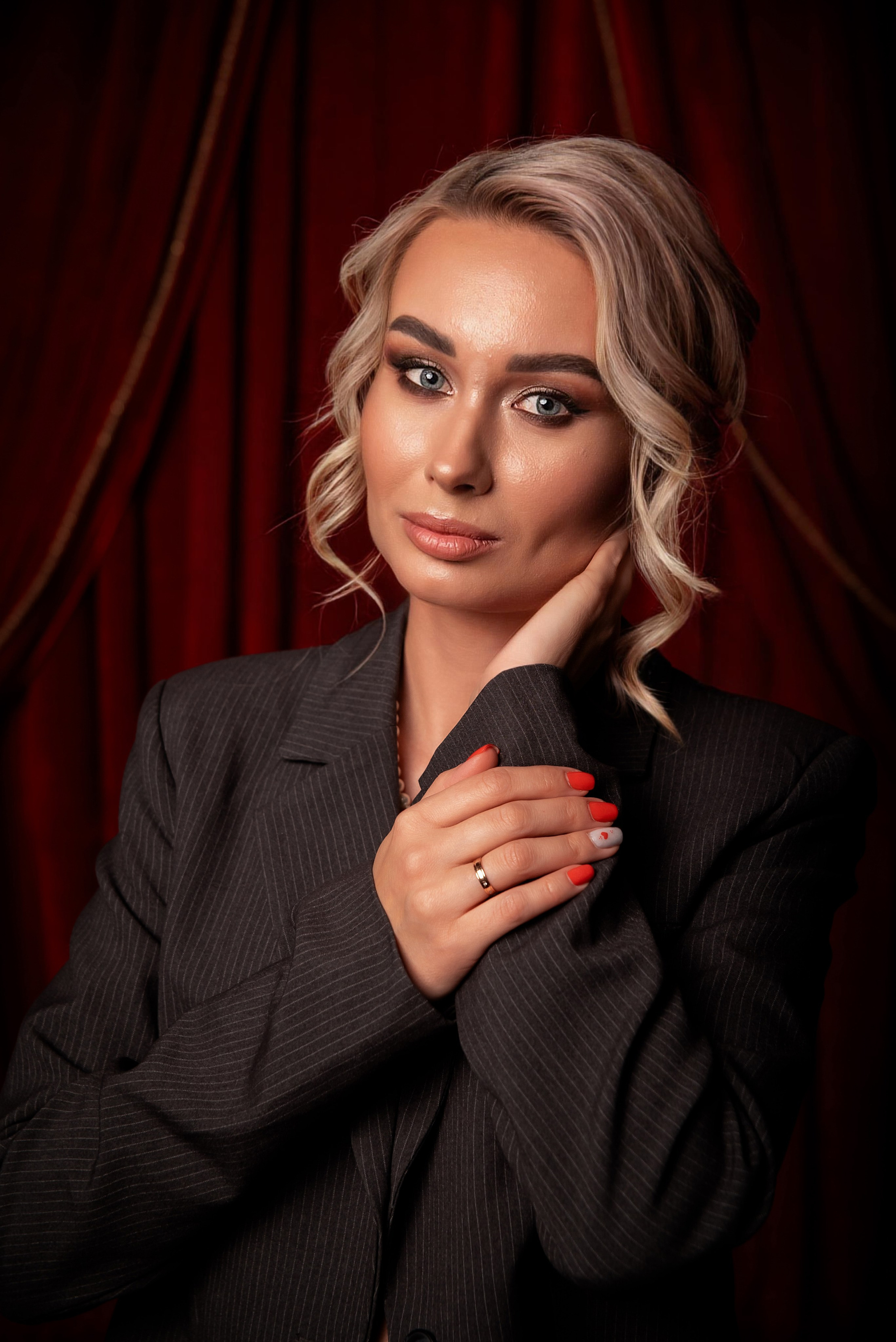 Красный. Свадебный и семейный фотограф в Ижевске Романова Ольга