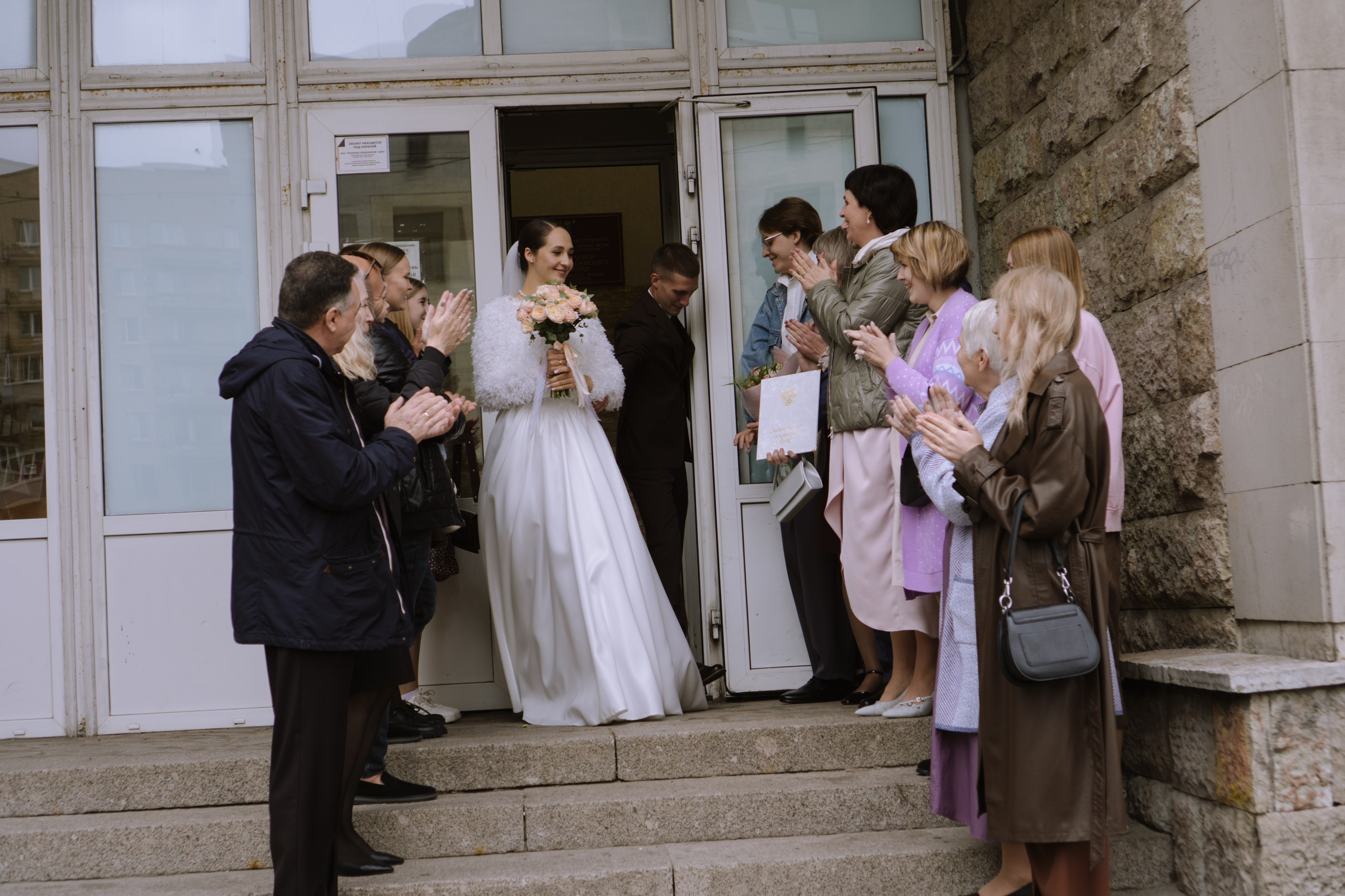 РЕПОРТАЖНАЯ СЬЕМКА В ЗАГСЕ. Профессиональный фотограф, Санкт-Петербург — Виктория Богомолова