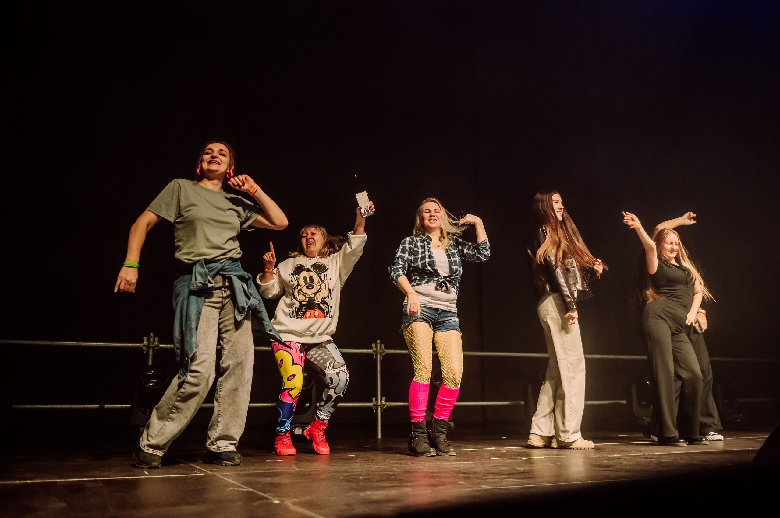 Дискач 90-х в Кемерово, СРК Арена. Детский фотограф, семейный фотограф и репортажи в Кемерово