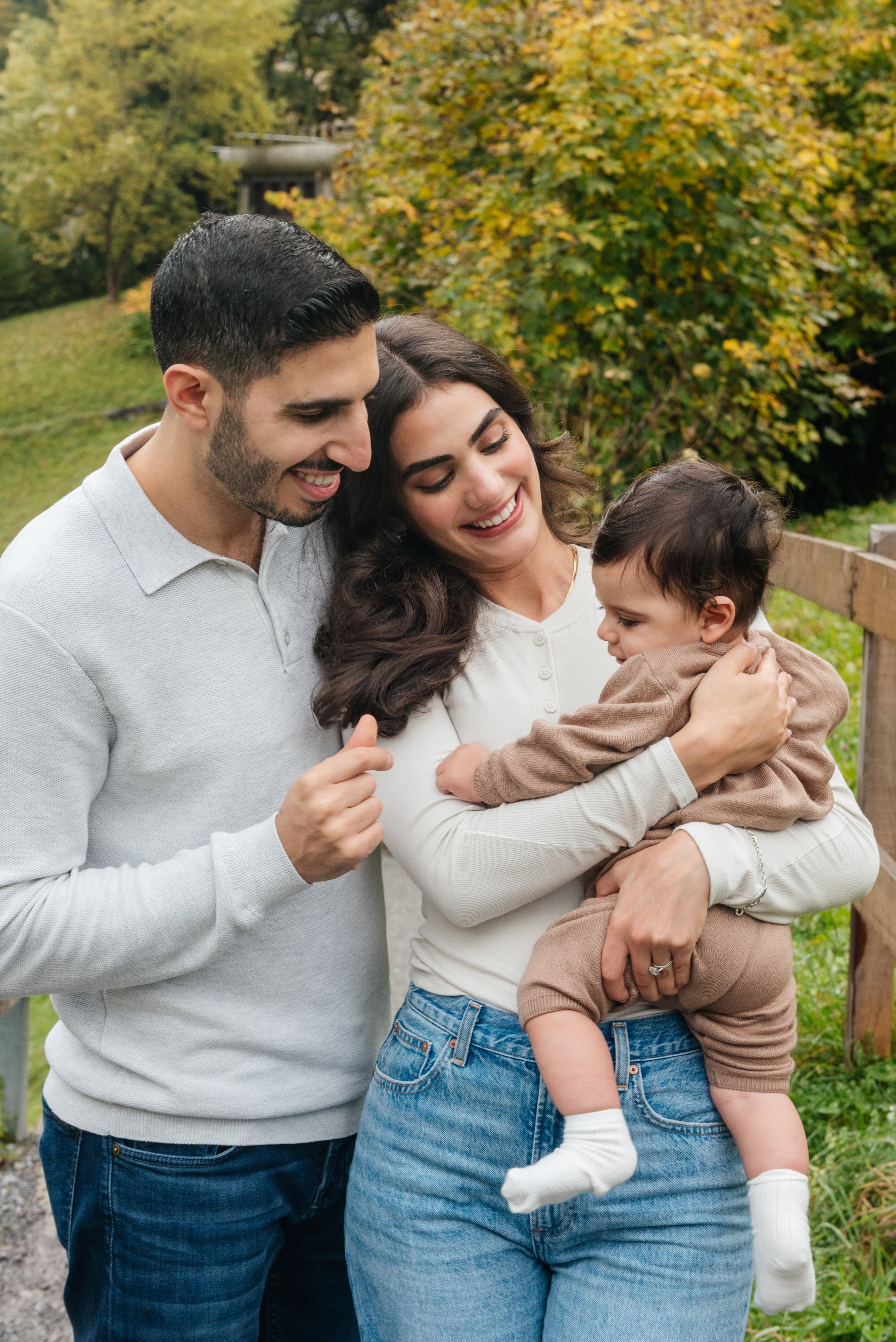 Ruby, Elie and Leo (Lauterbrunnen, Suisse). Photographe en Suisse et en Europe Anna Alekseenko