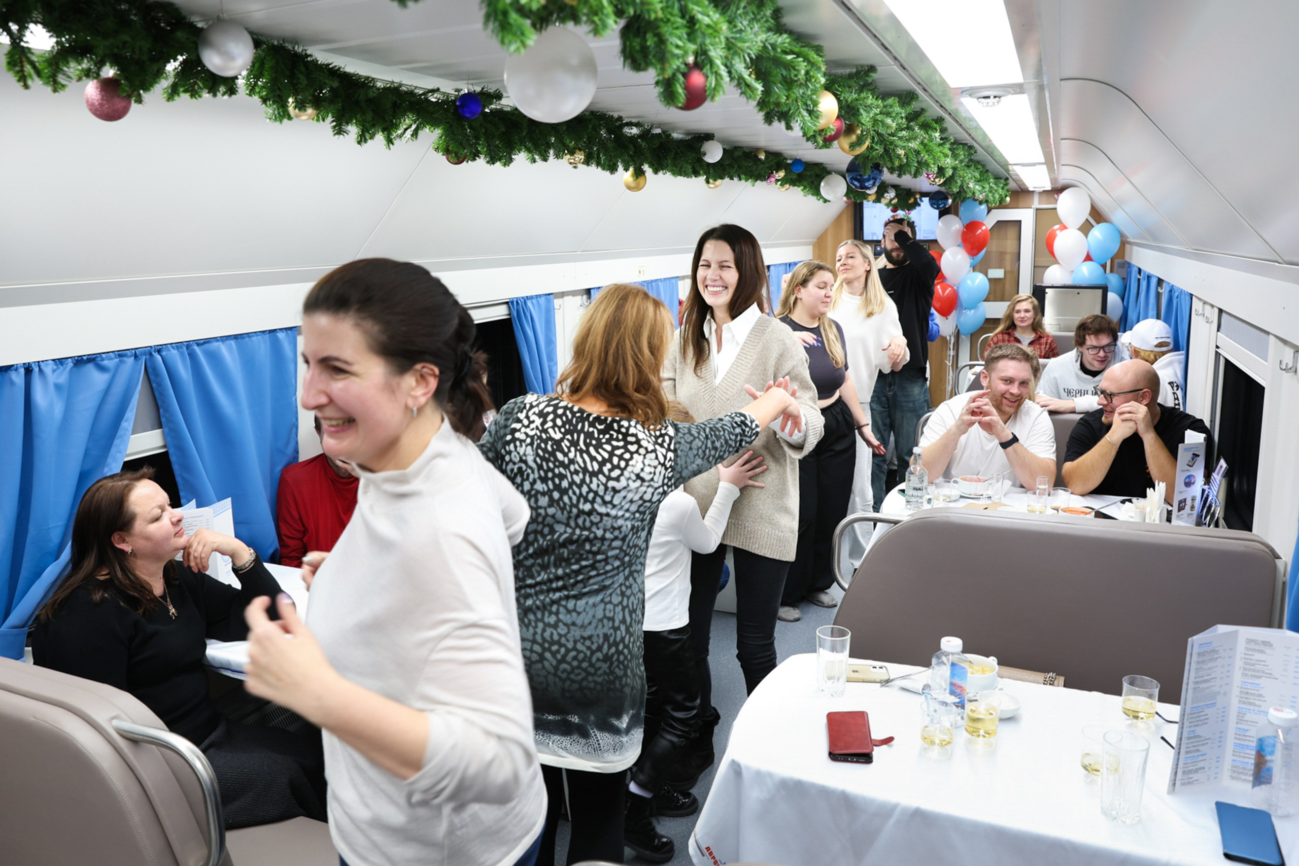 Первый рейс поезда «Аврора». Фотограф Дарья Попова