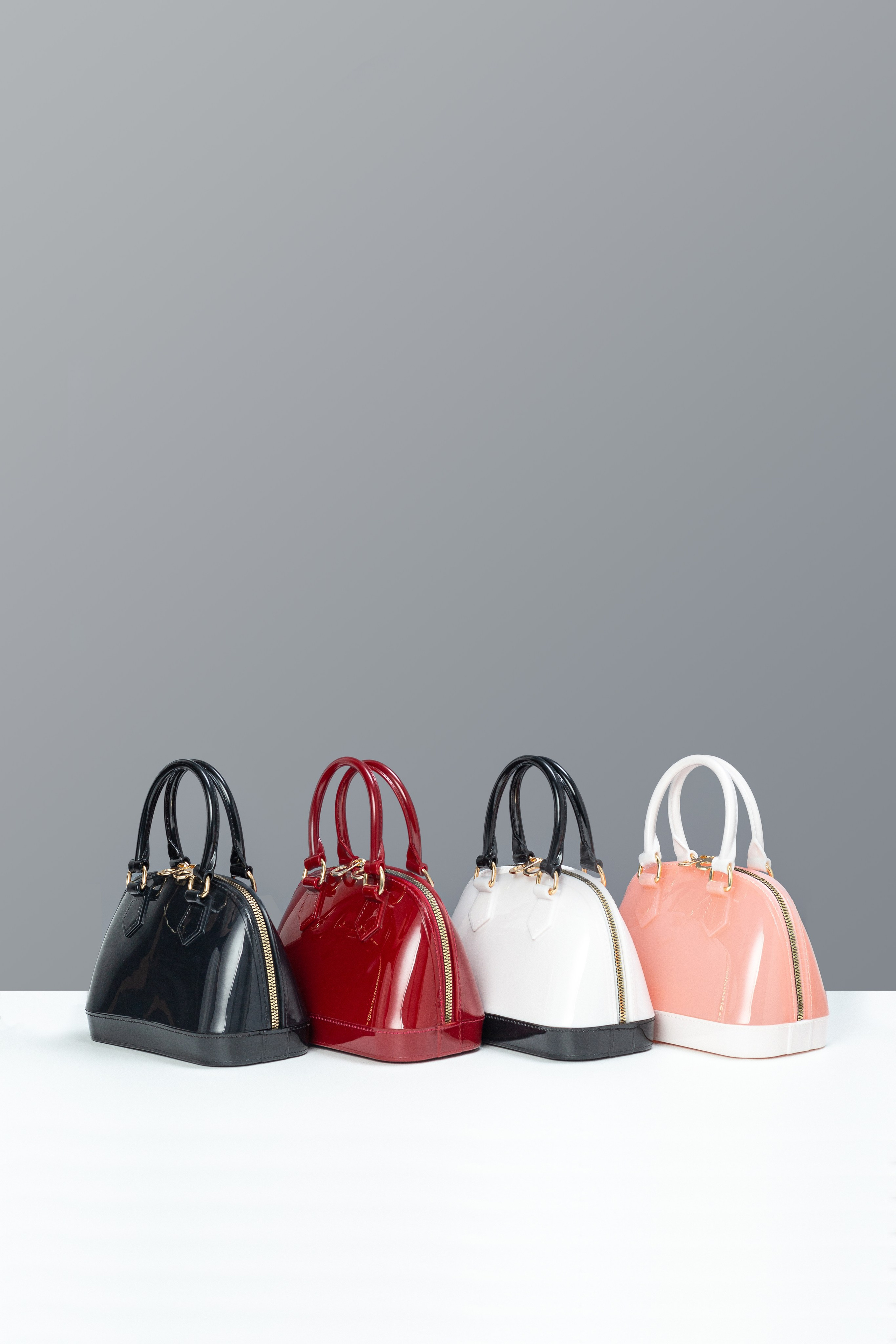 Фото товаров для маркетплейсов. Фото для карточек Озон и Вайлдбериз. Фотограф в Анапе Олег Зекерьяев