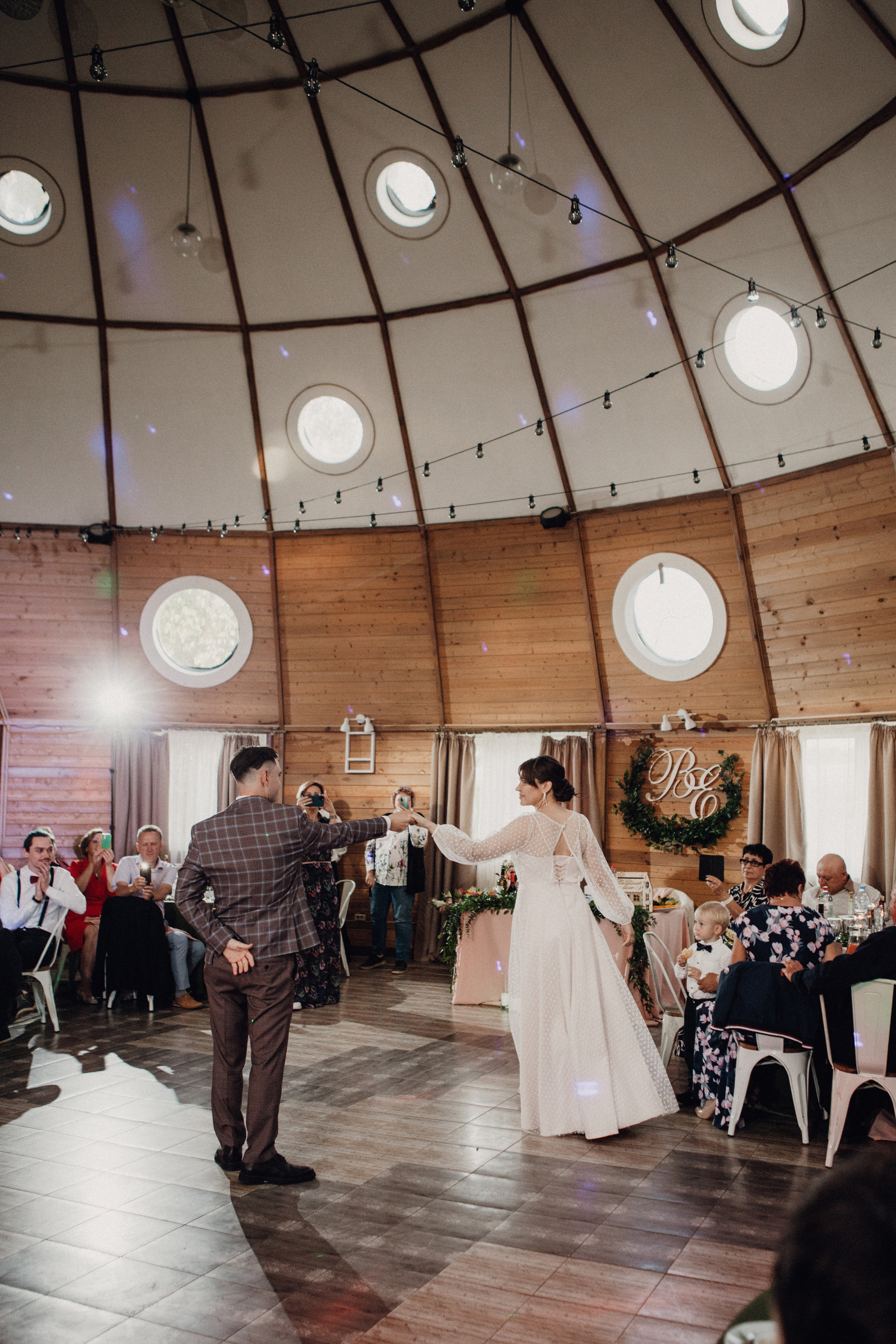 Екатерина и Виктор. Свадебное фото и видео Москва Кристина Музыка