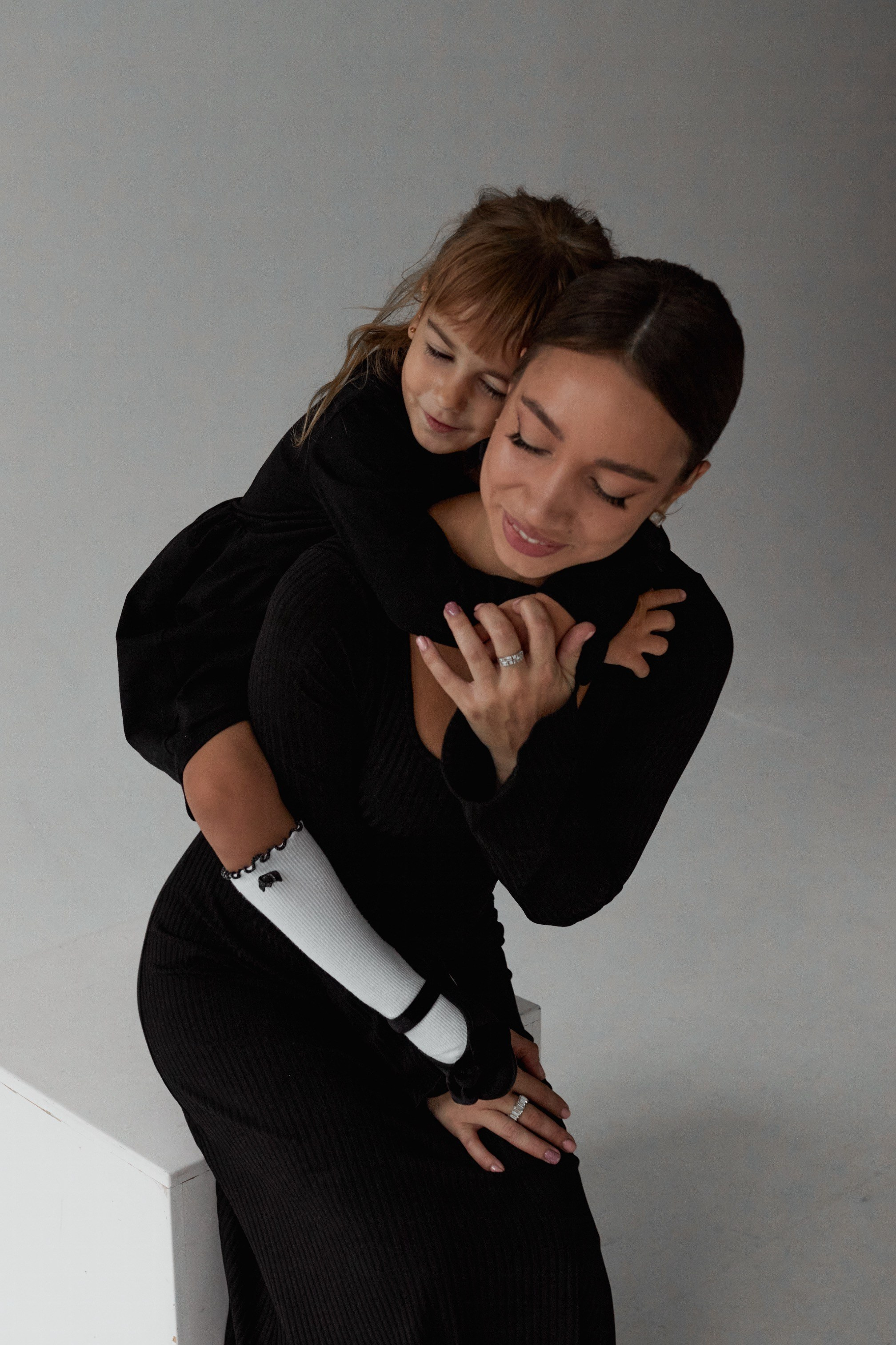 Инна и Эмилия. Фотограф Стилист Тюмень Вера Хайруллина