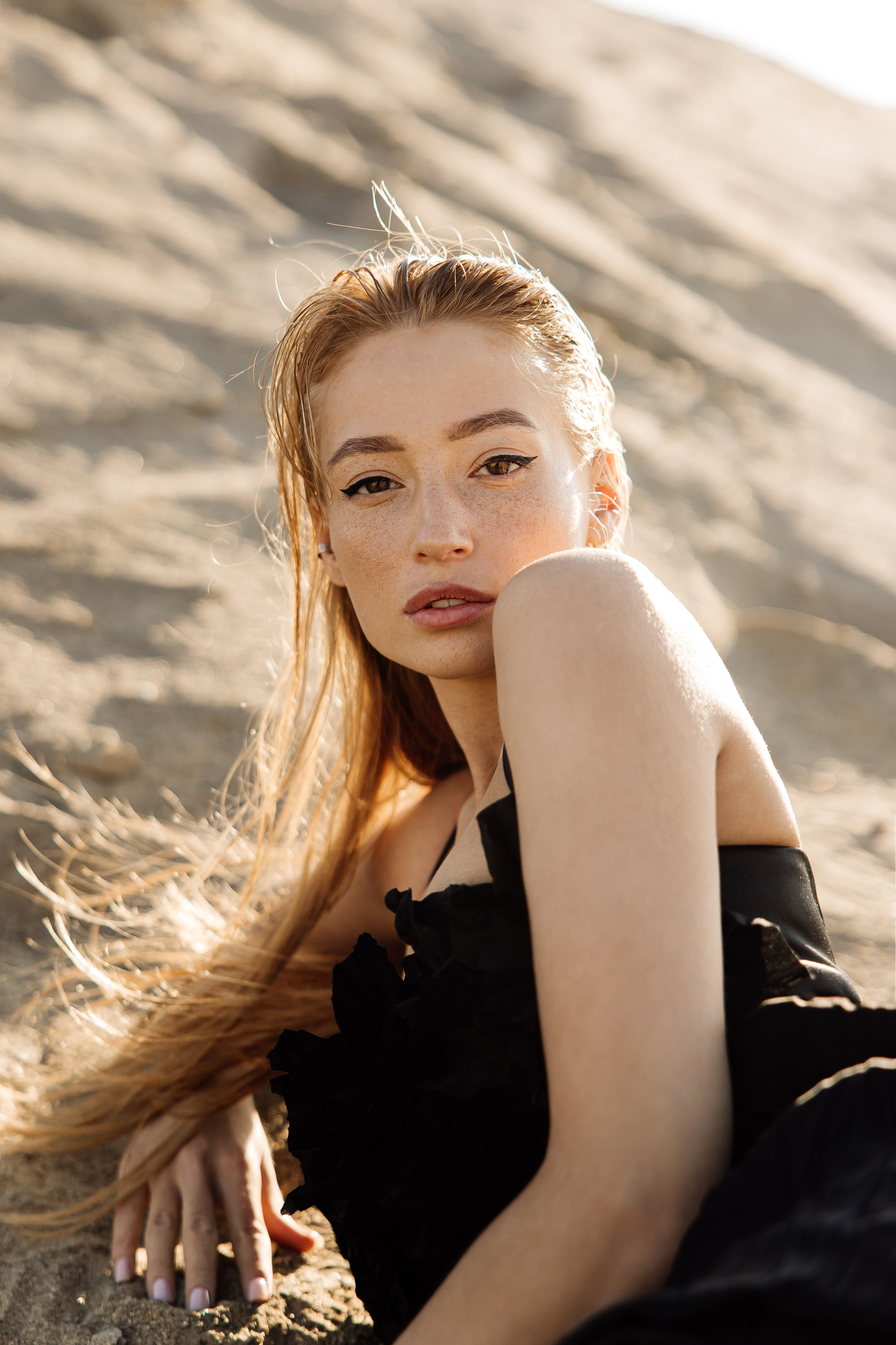 ПУСТЫНЯ. Свадебный и индивидуальный фотограф в Челябинске Евгения Негодяева