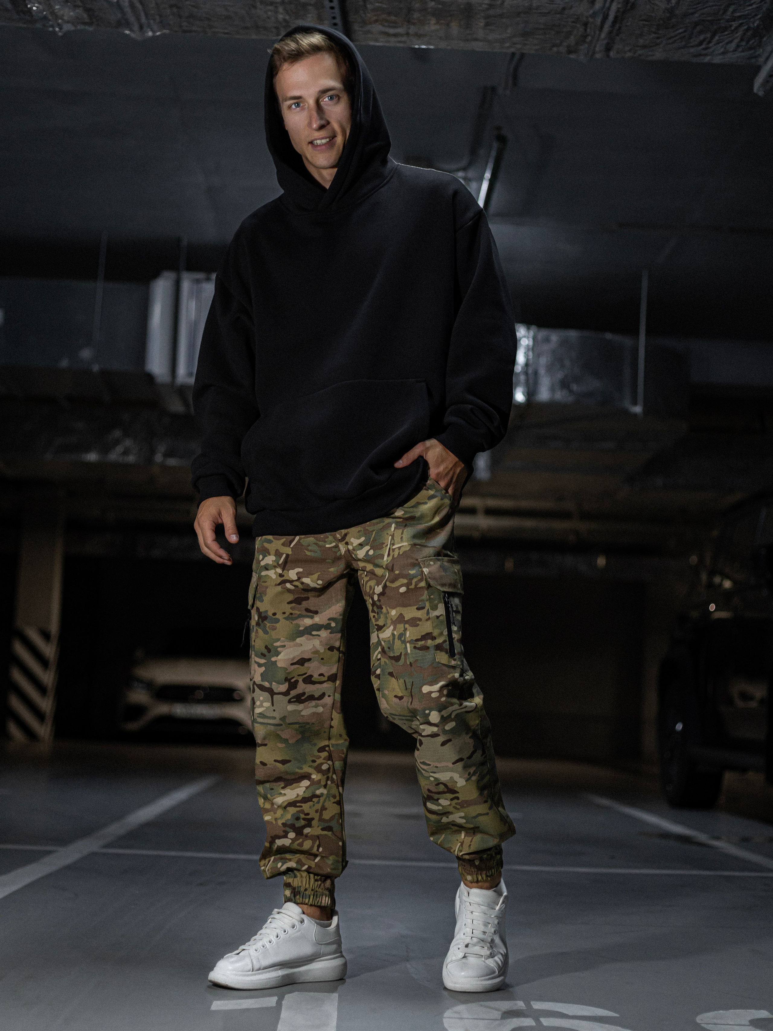 Подземная парковка. Фото для маркетплейсов в самых сочных локациях города Сочи