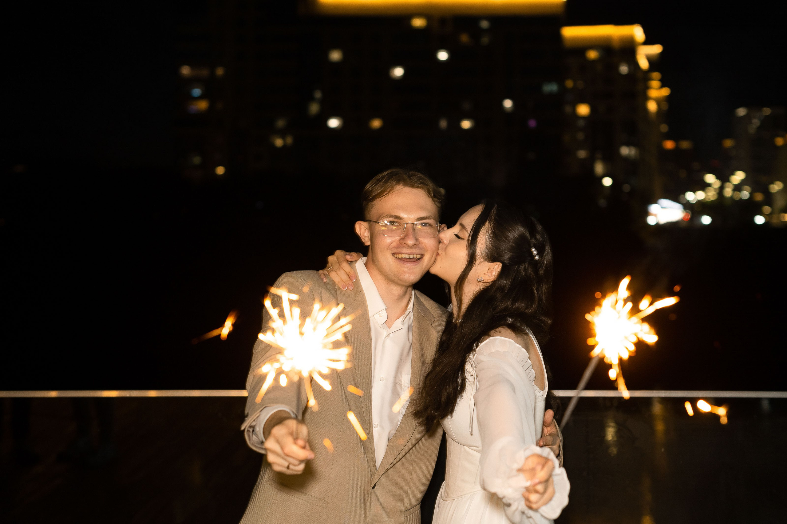 Одним солнечным днем на берегу реки. Евгений Нисковских — свадебный и репортажный фотограф в Тюмени