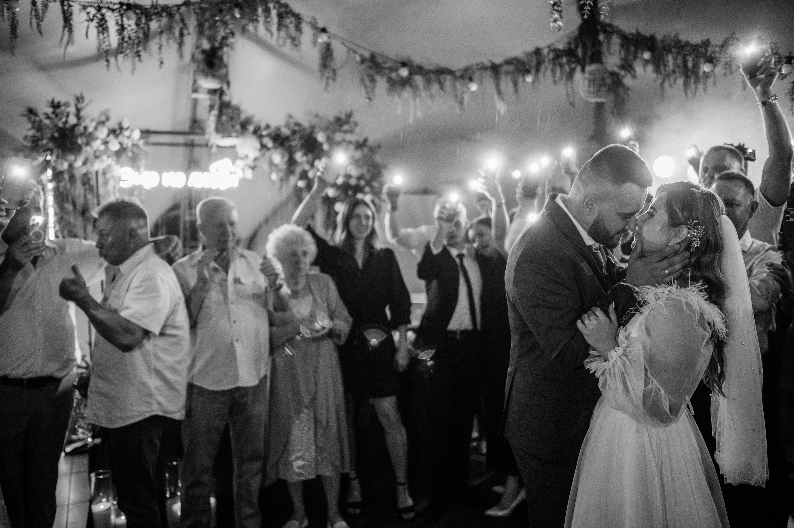 Свадебная фотосессия в Брянске, ресторан «Инжир». Свадебный и репортажный фотограф видеограф Брянск/Москва