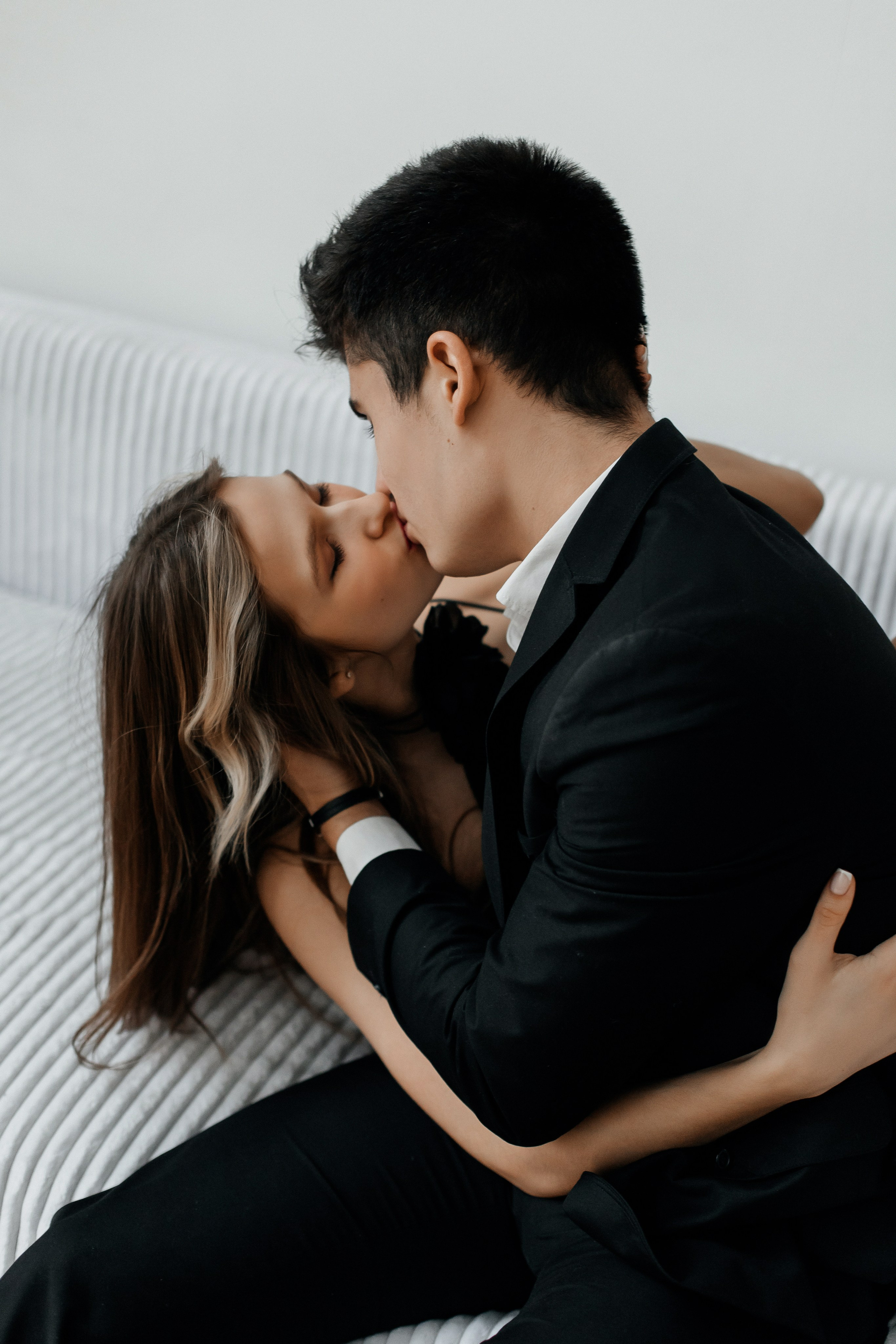 Лиза и Ренат в фотостудии Base зал Bang. Фотограф Александра Сыщенко