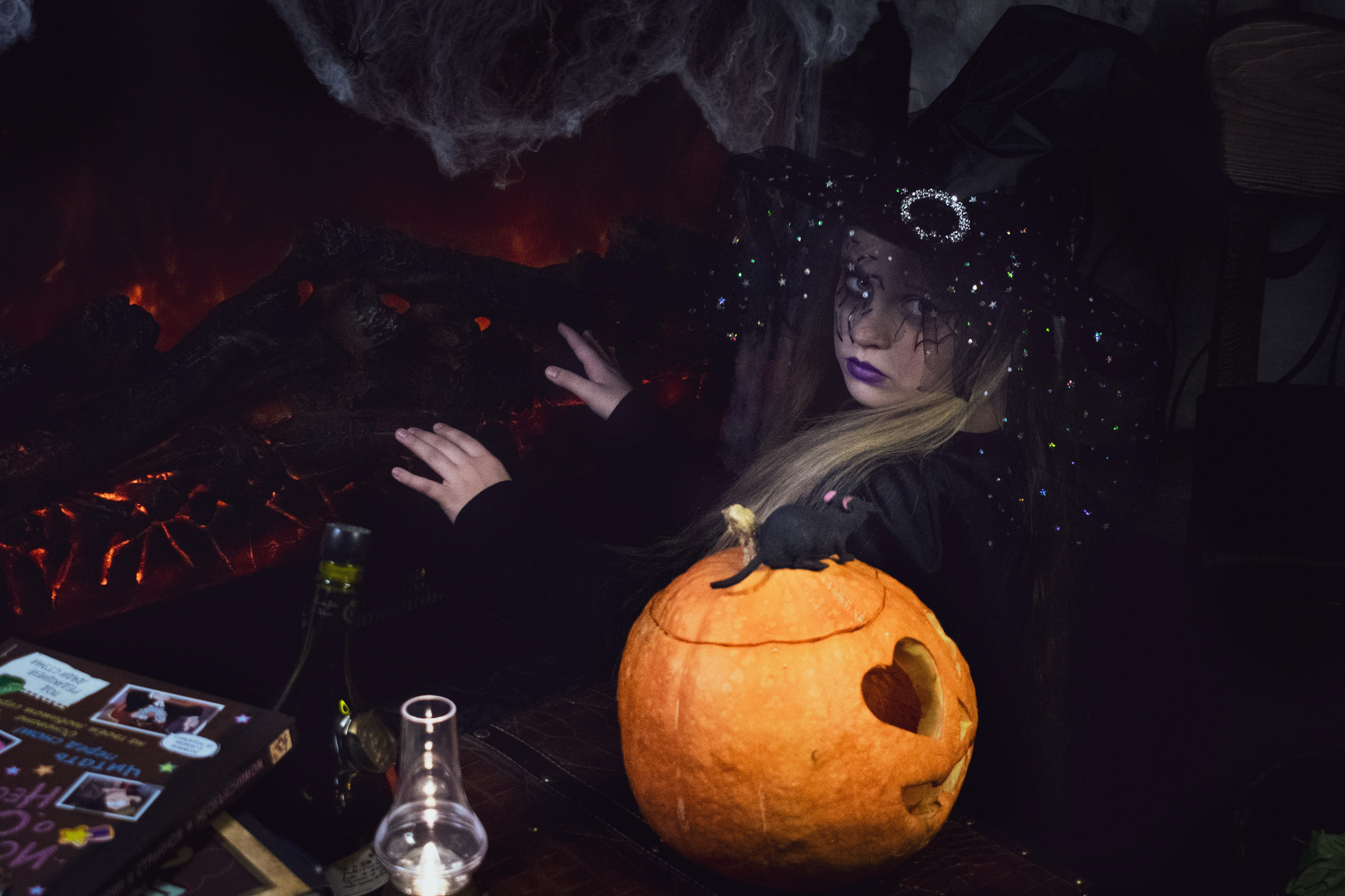 Маленькая колдунья. Детский и семейный фотограф в Волоколамске Ирина Шарова